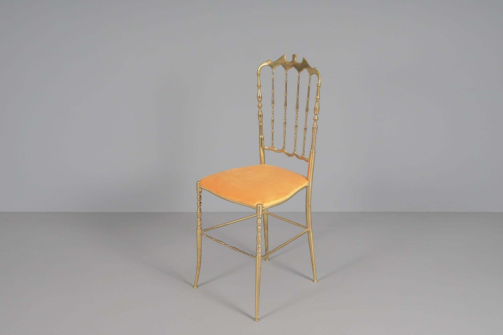 Set Of Four Chiavari Chairs, 1960s, Italy photo vintage