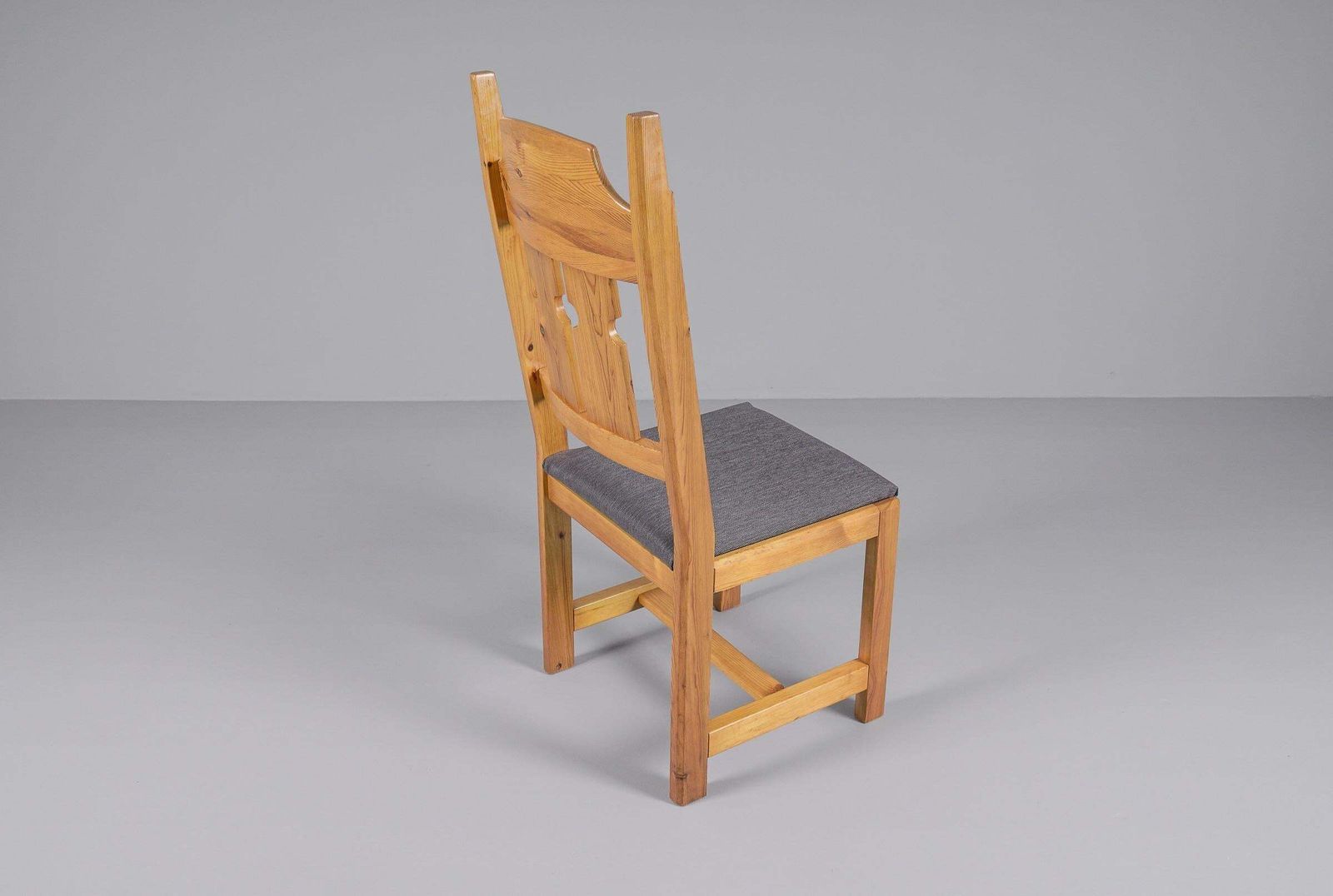 photo vintage Set Of 4 Swedish Pine Chairs By Gilbert Marklund For Furusnickarn Ab, 1970s