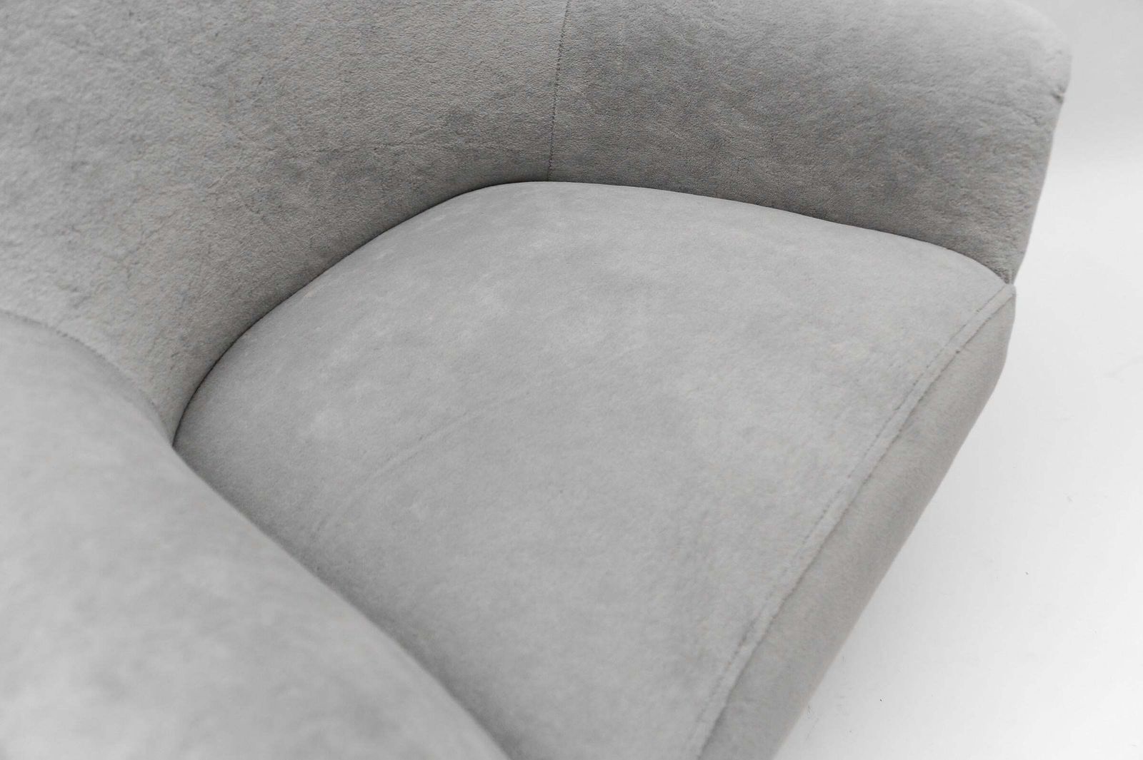 photo vintage Mid Century Armchairs In Teddy Fabric, 1950s, Set Of 2