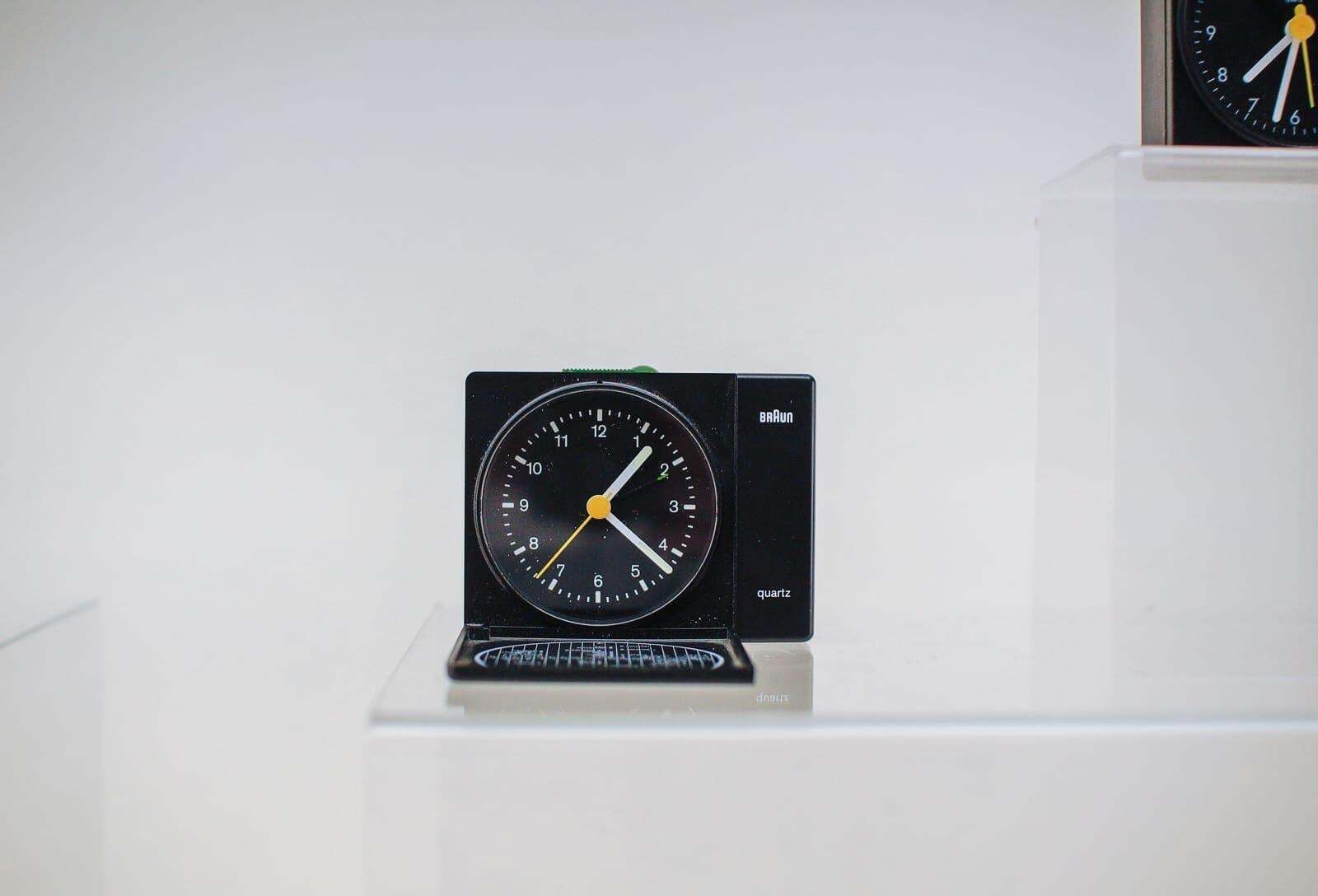 Plexiglas Stands From Braun Electric By Dieter Rams, 1960s Germany photo vinterior