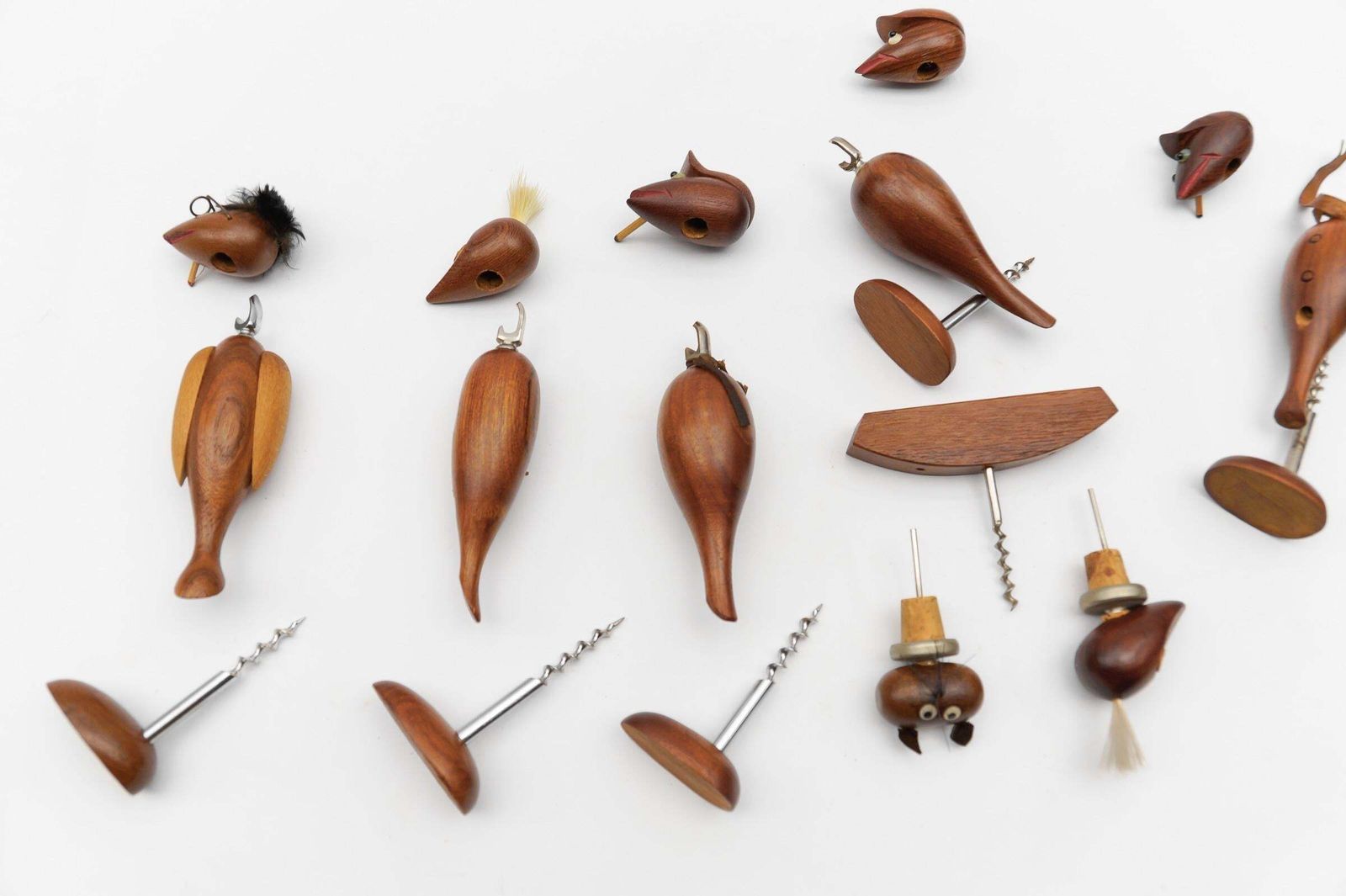 photo vinterior Lovely Set Of 7 Scandinavian Wooden Woodpecker Corkscrews, 1960s