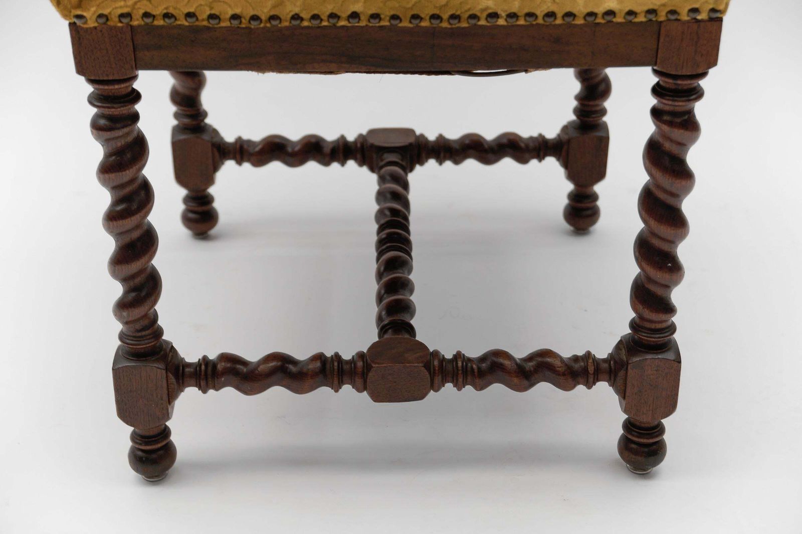 1571.0 Two French Barley Wood Stools In Louis XIII Style, Ca. 1870s photo