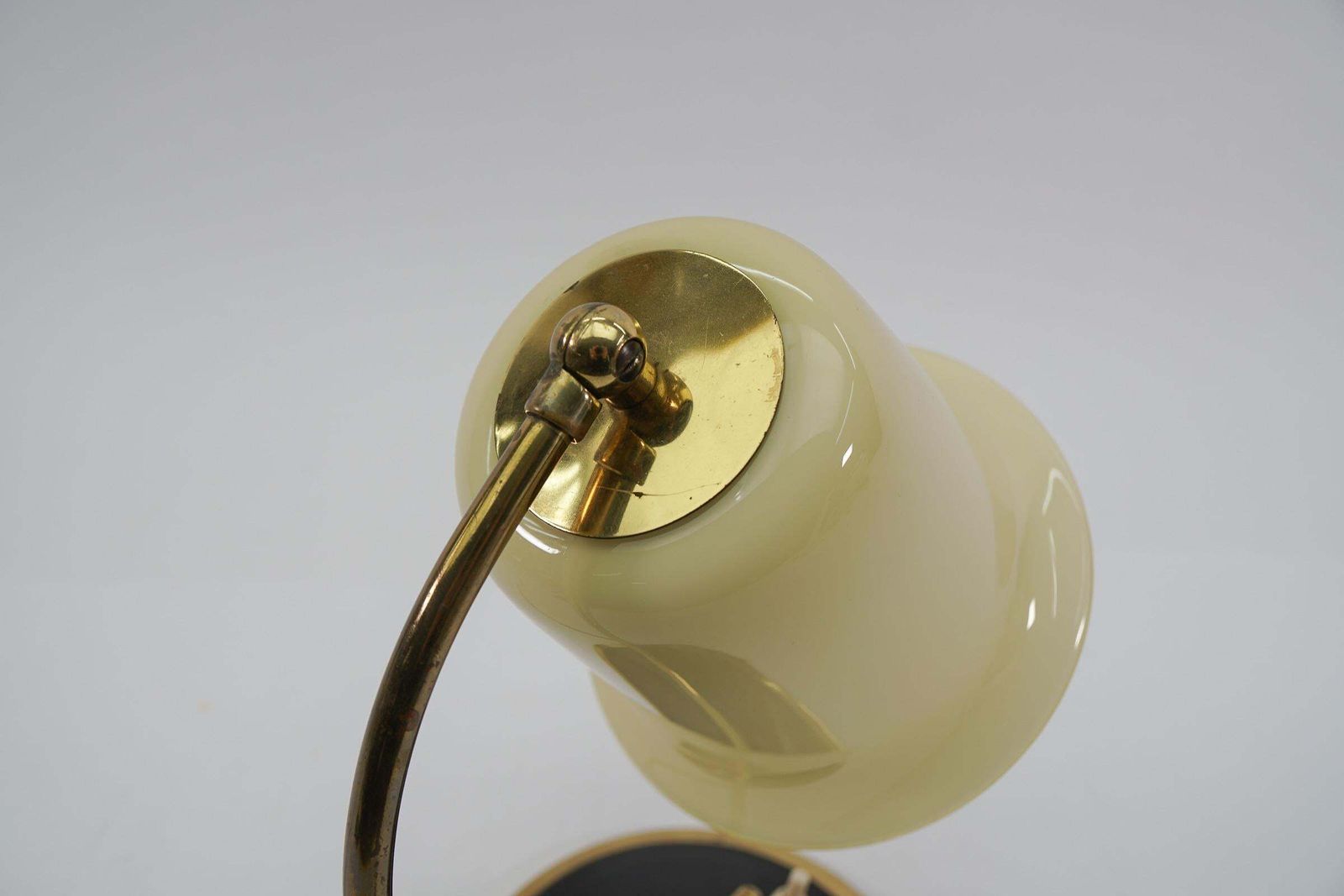 photo furniture Lovely Midcentury Table Lampe Made In Glass And Brass, 1950s, Austria