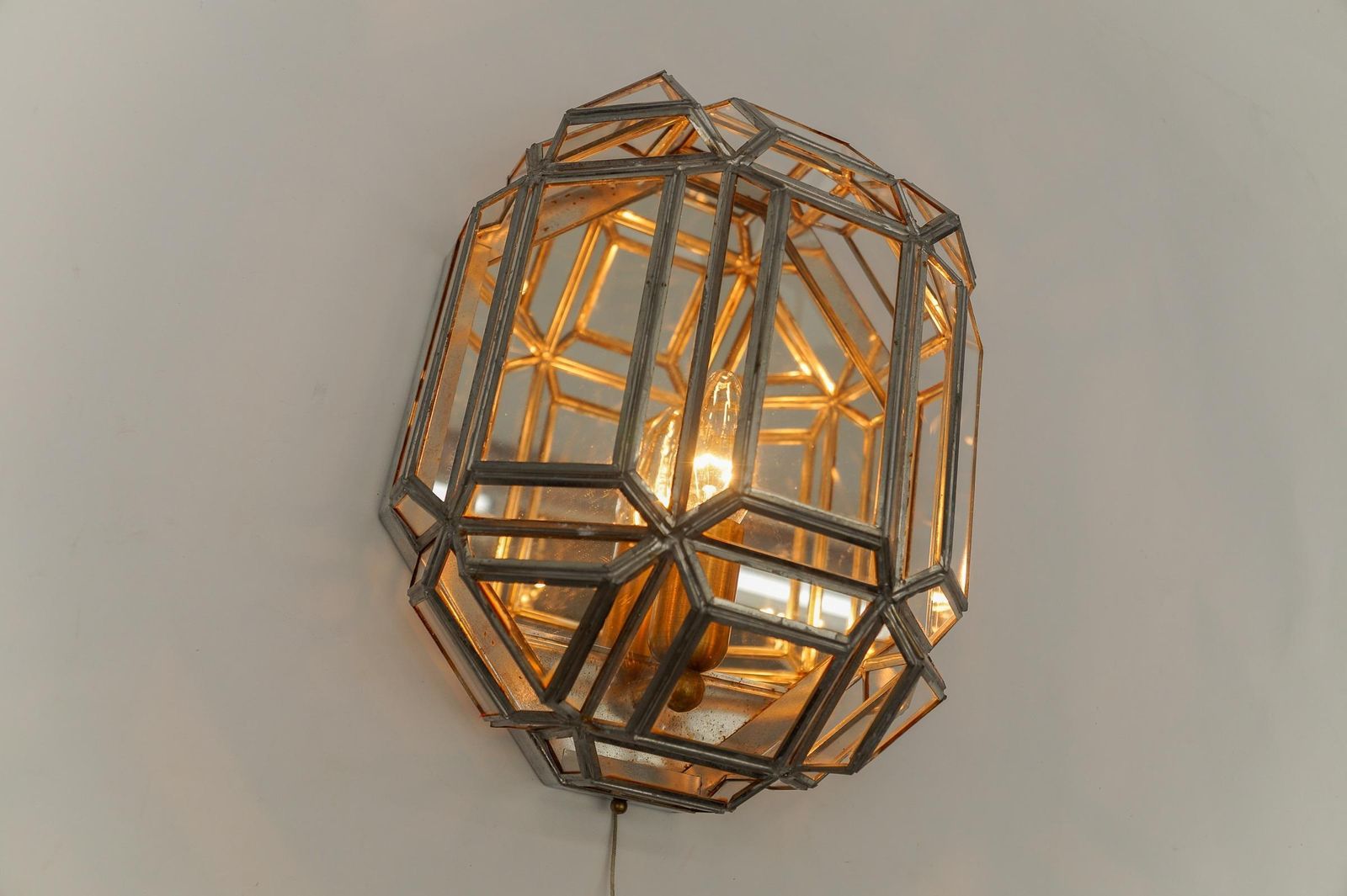 Awesome Rare Wall Lamp By Artesania Hijos De Estevez photo 637.0