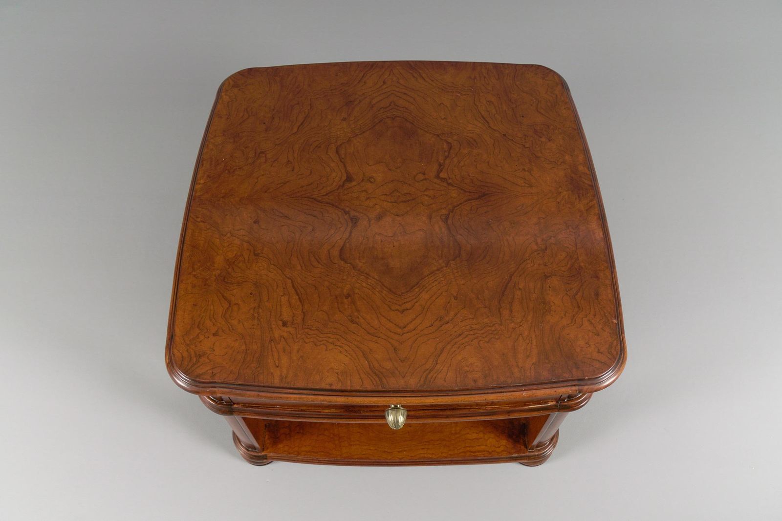photo vinterior Art Deco Bedside Tables In Mahogany, 1940s, Set Of 2