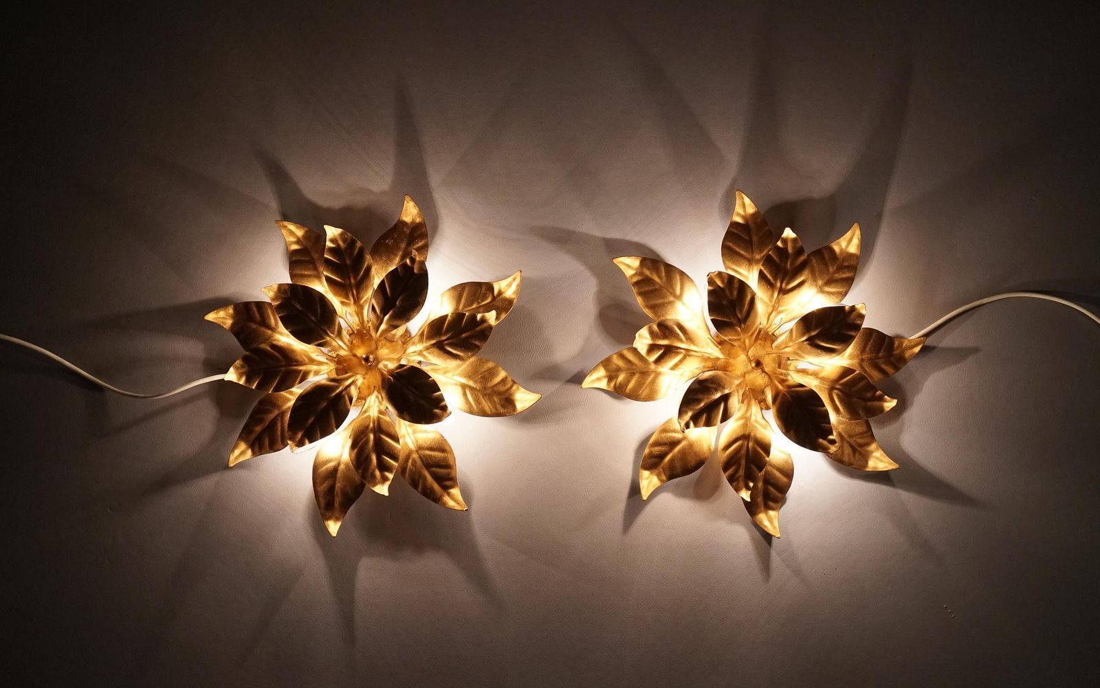 Lovely Gilded Pair Of Florentine Ceiling Lamps By Hans Kögl, Germany 1960s photo vinterior