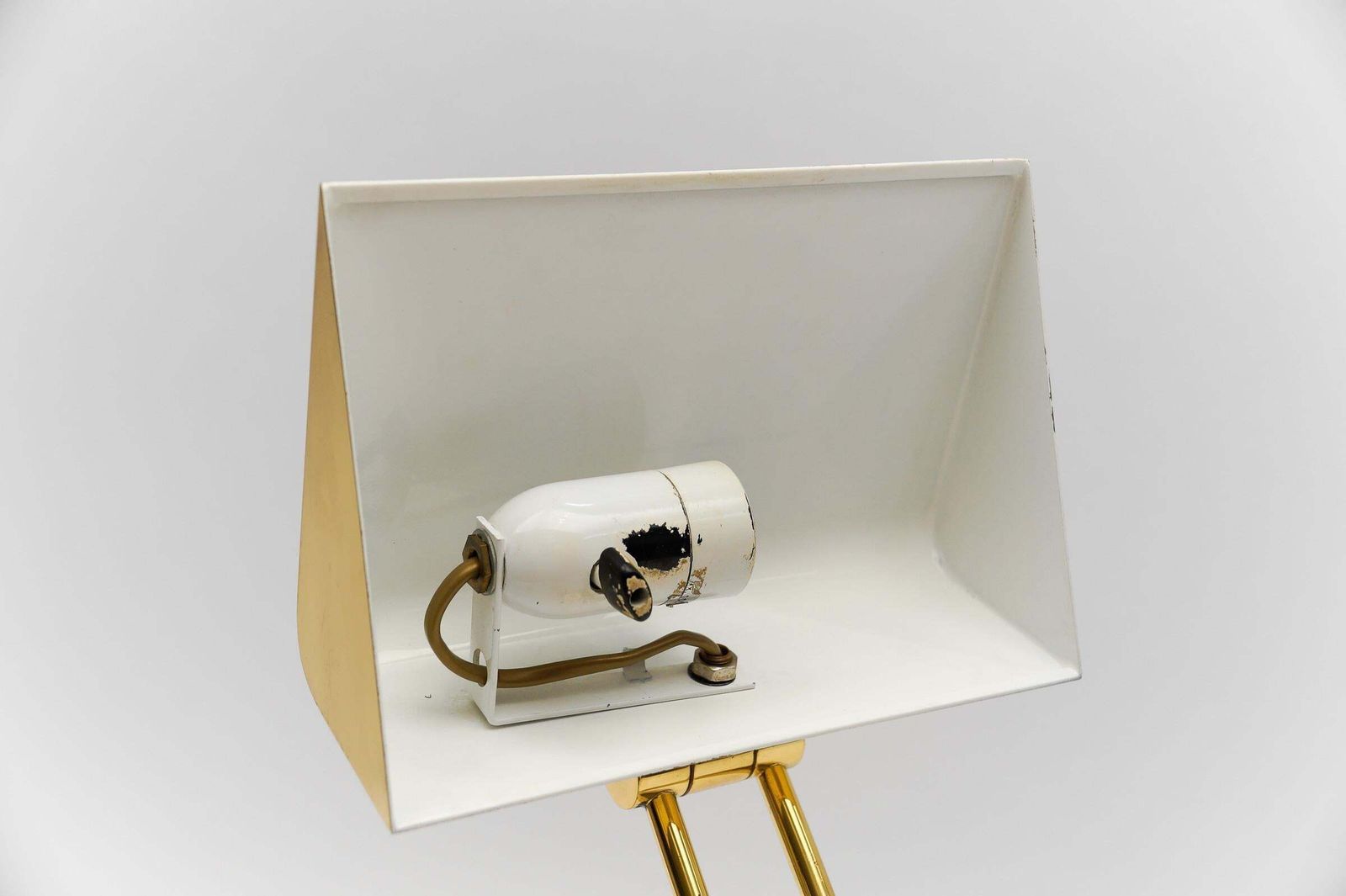 photo vinterior Golden Bankers Table Lamp On Marble Foot, 1960s