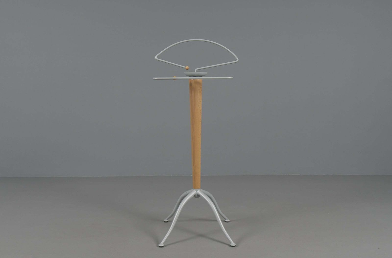 Italian Postmodern Calligaris Valet Stand, Made In Italy 1980s photo furniture