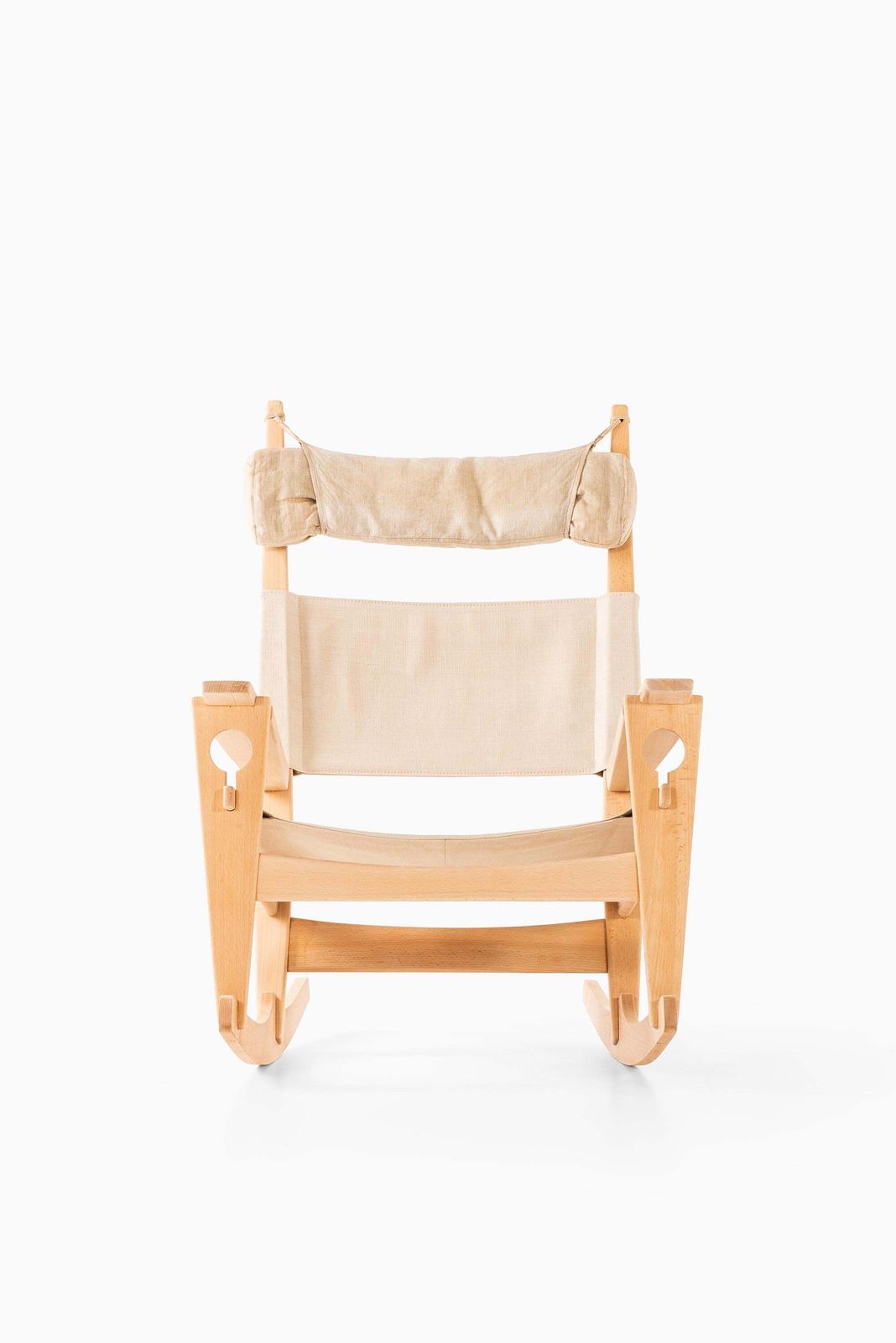 Hans Wegner Rocking Chair Model Ge 273 Produced By Getama In Denmark photo for sale