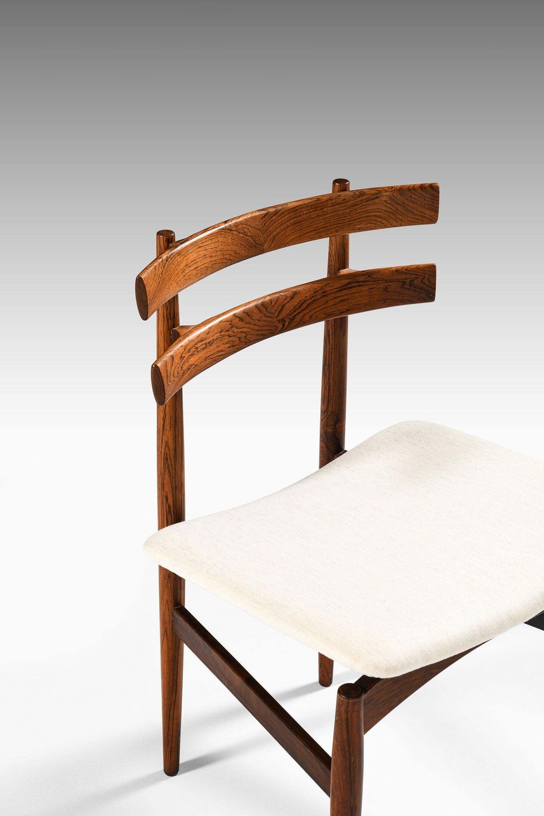 Set Of 14 Dining Chairs In Rosewood By Poul Hundevad, 1960's photo vintage