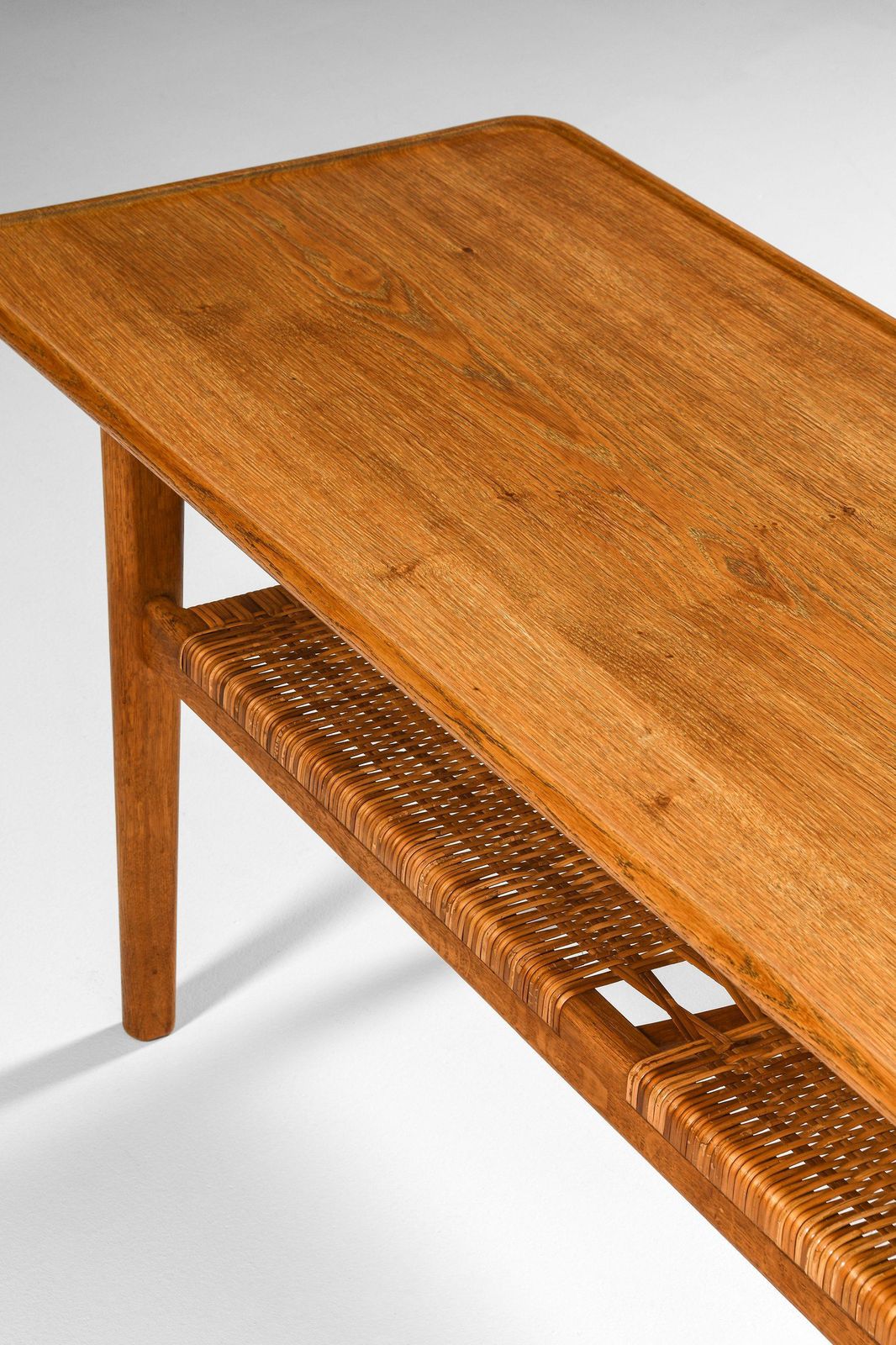 Coffee Table In Oak And Woven Cane By Hans Wegner, 1950's photo vintage