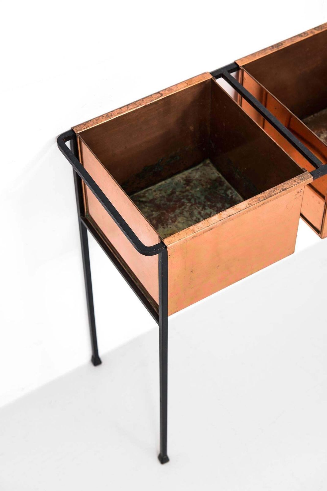 Hans Agne Jakobsson Flower Table In Copper And Black Lacquered Metal photo furniture