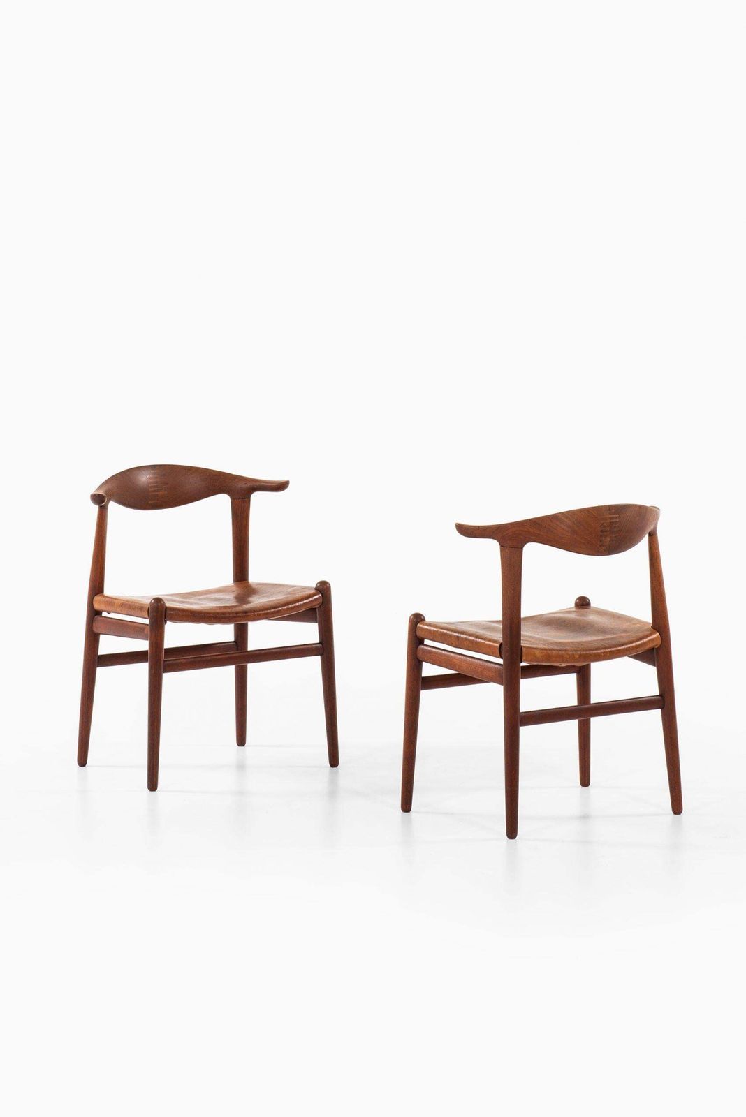 photo furniture Hans Wegner Cowhorn Armchairs Model Jh 505 By Cabinetmaker Johannes Hansen