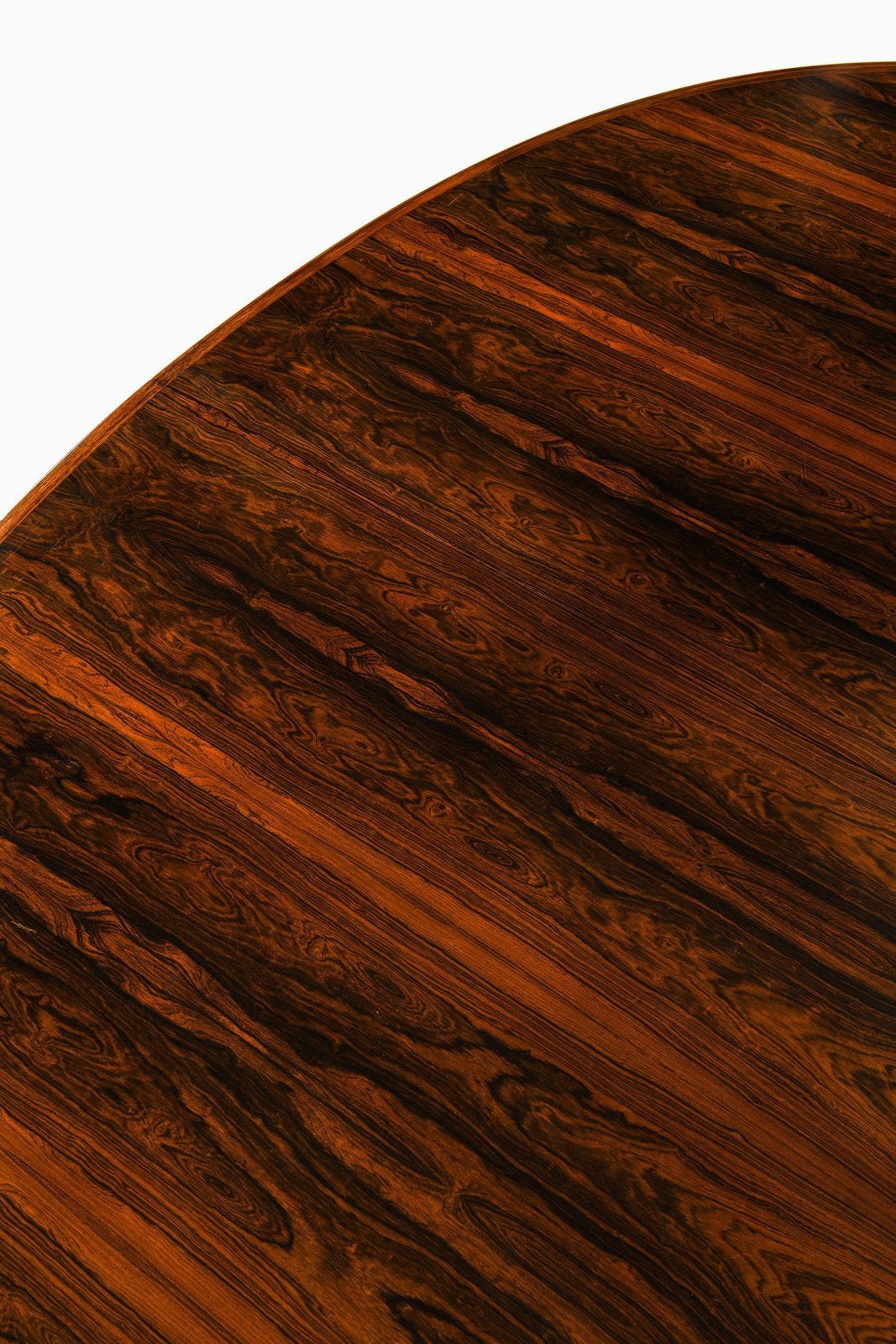 photo furniture Dining Table In Rosewood And Leather By Arne Vodder, 1950's