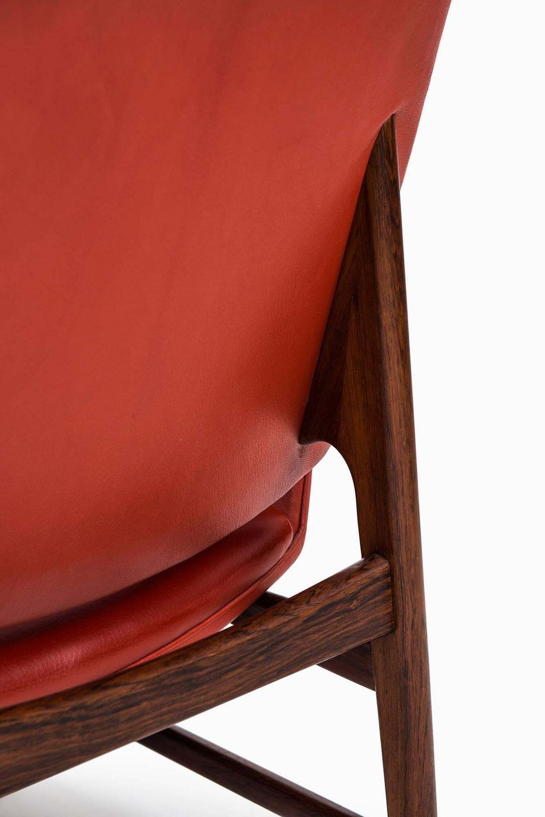 Illum Wikkelsø Easy Chair Model 451 By Aarhus Polstrermøbelfabrik In Denmark photo 5521.0