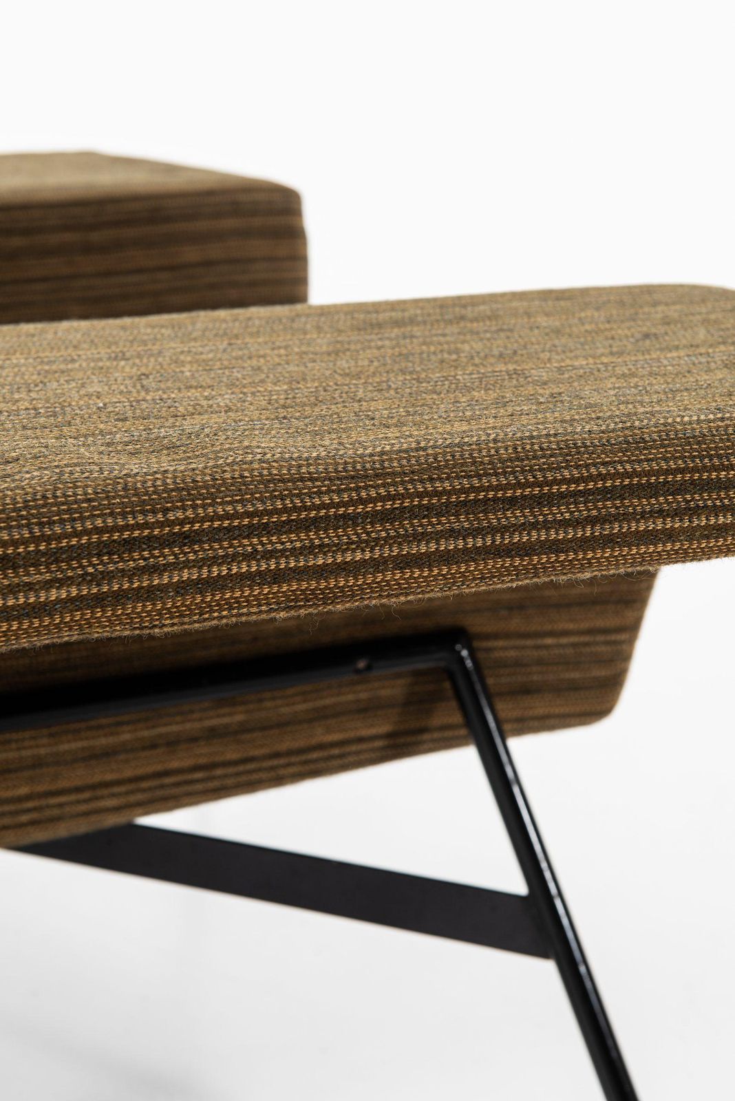 photo furniture Otto Kolbe Easy Chair Produced By Walter Knoll In America