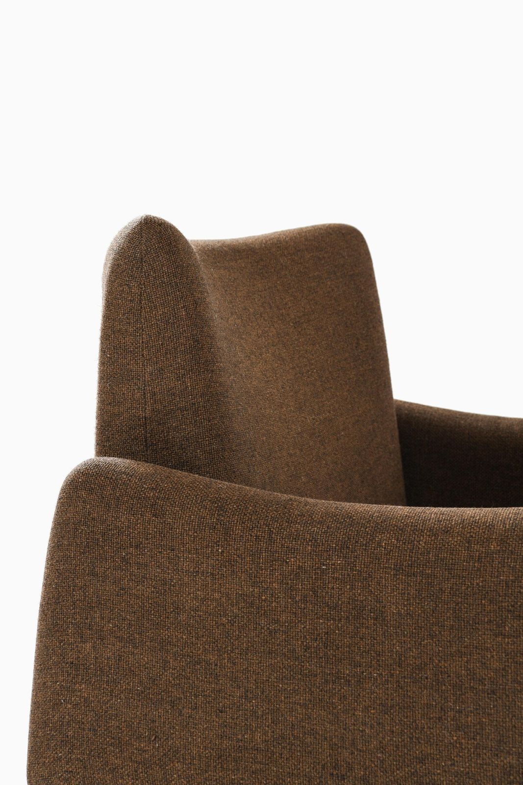 Nanna Ditzel & Illum Wikkelsø Easy Chairs By Søren Willadsen Møbelfabrik photo 23357.0