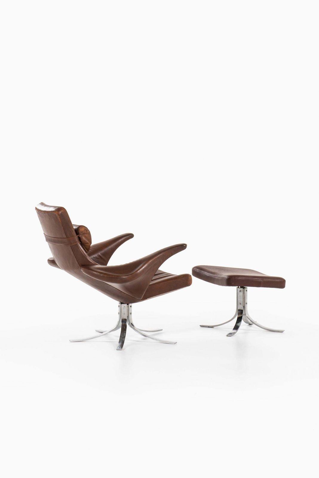 photo for sale Gösta Berg Easy Chair With Stool Model Måsen / Seagull By Fritz Hansen