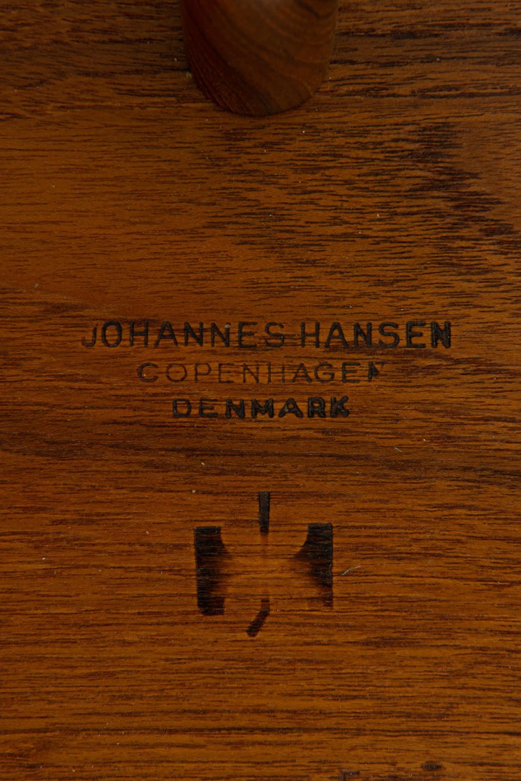Hans Wegner Large Dining Table Model Jh 567 By Johannes Hansen In Denmark photo 29727.0