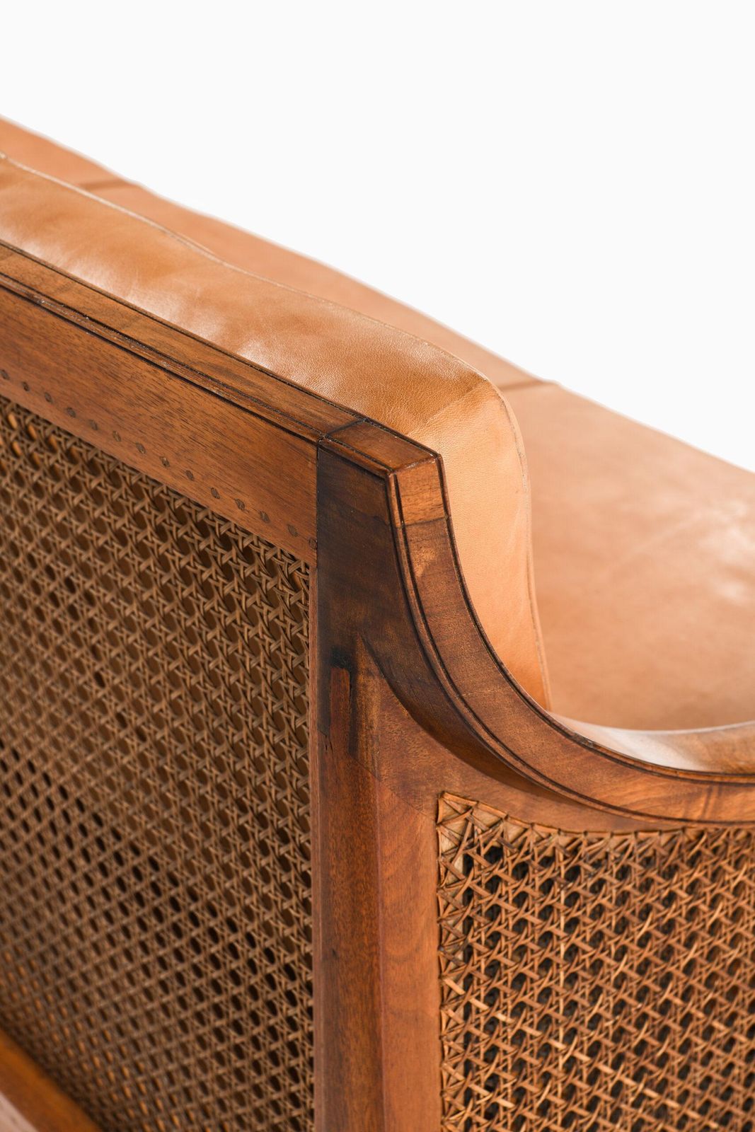 photo furniture Arne Jacobsen Sofa Produced By Cabinetmaker Otto Meyer In Denmark