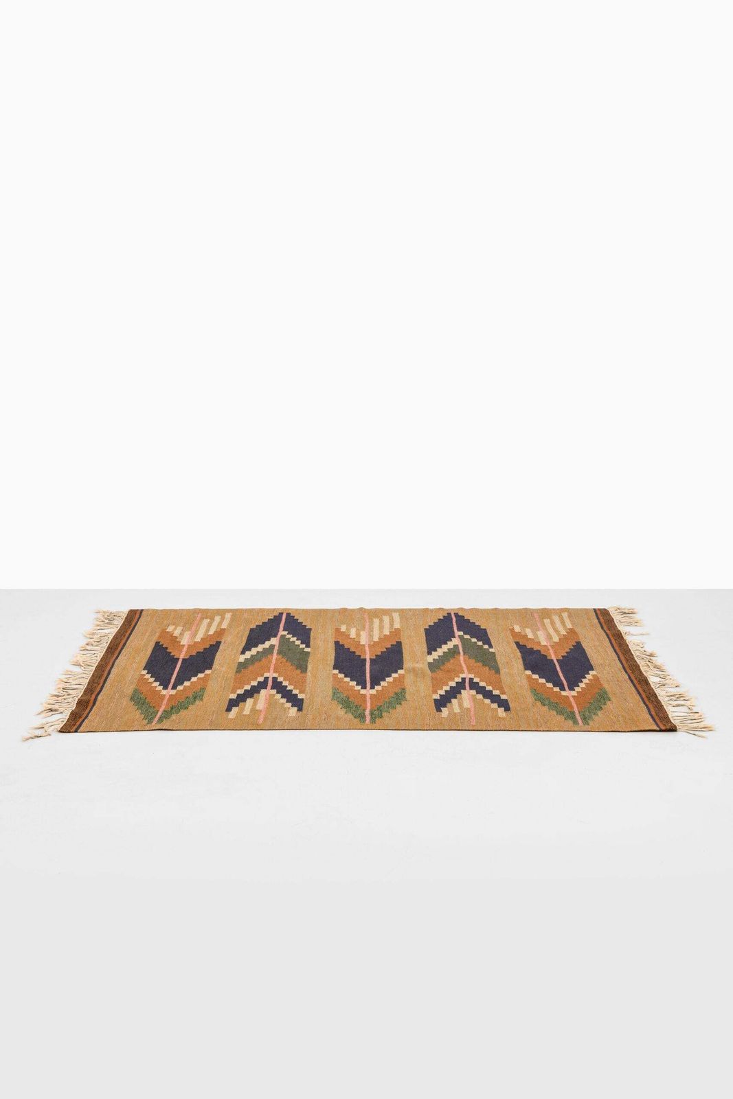 Carpet Produced In Sweden photo 6370.0