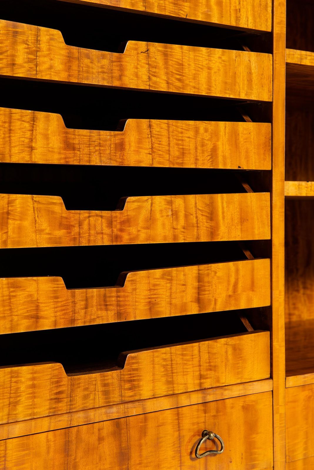 photo vinterior Unique Cabinet In Rosewood And Burlwood Produced In Sweden