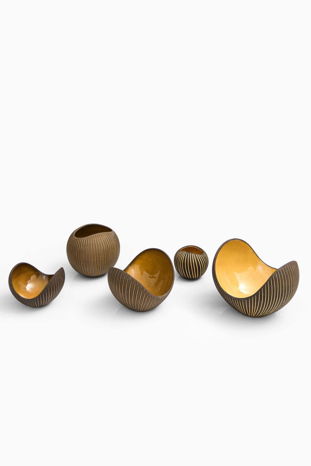 Set Of 5 Ceramic Bowls By Hjördis Oldfors, 1950's photo furniture