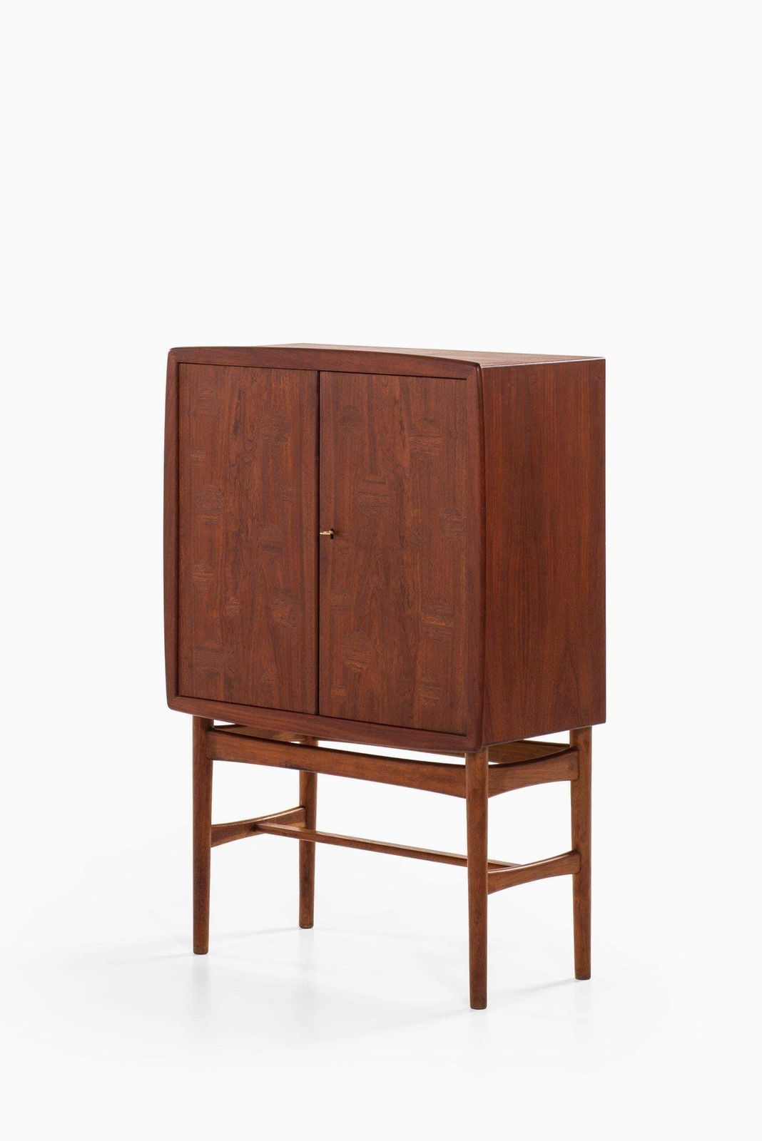 Tove & Edward Kindt Larsen Bar Cabinet Produced By Gustav Bertelsen In Denmark photo vinterior