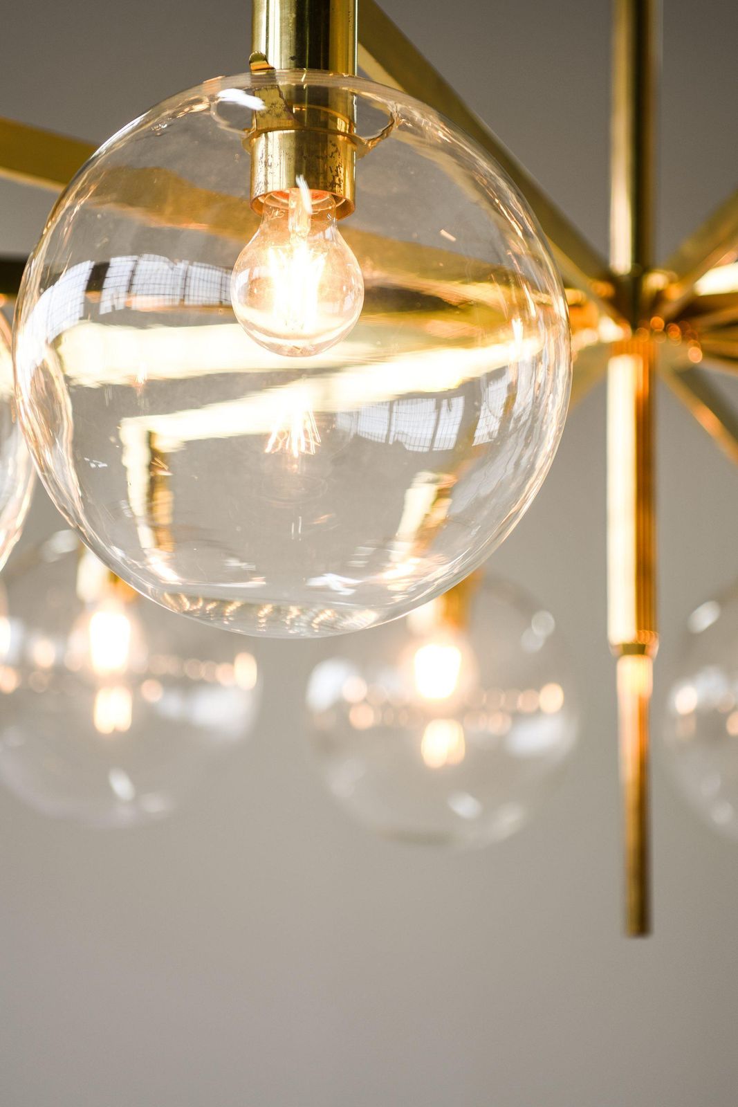 photo furniture Big Ceiling Lamp In Brass & Original Clear Glass By Hans Agne Jakobsson, 1950's