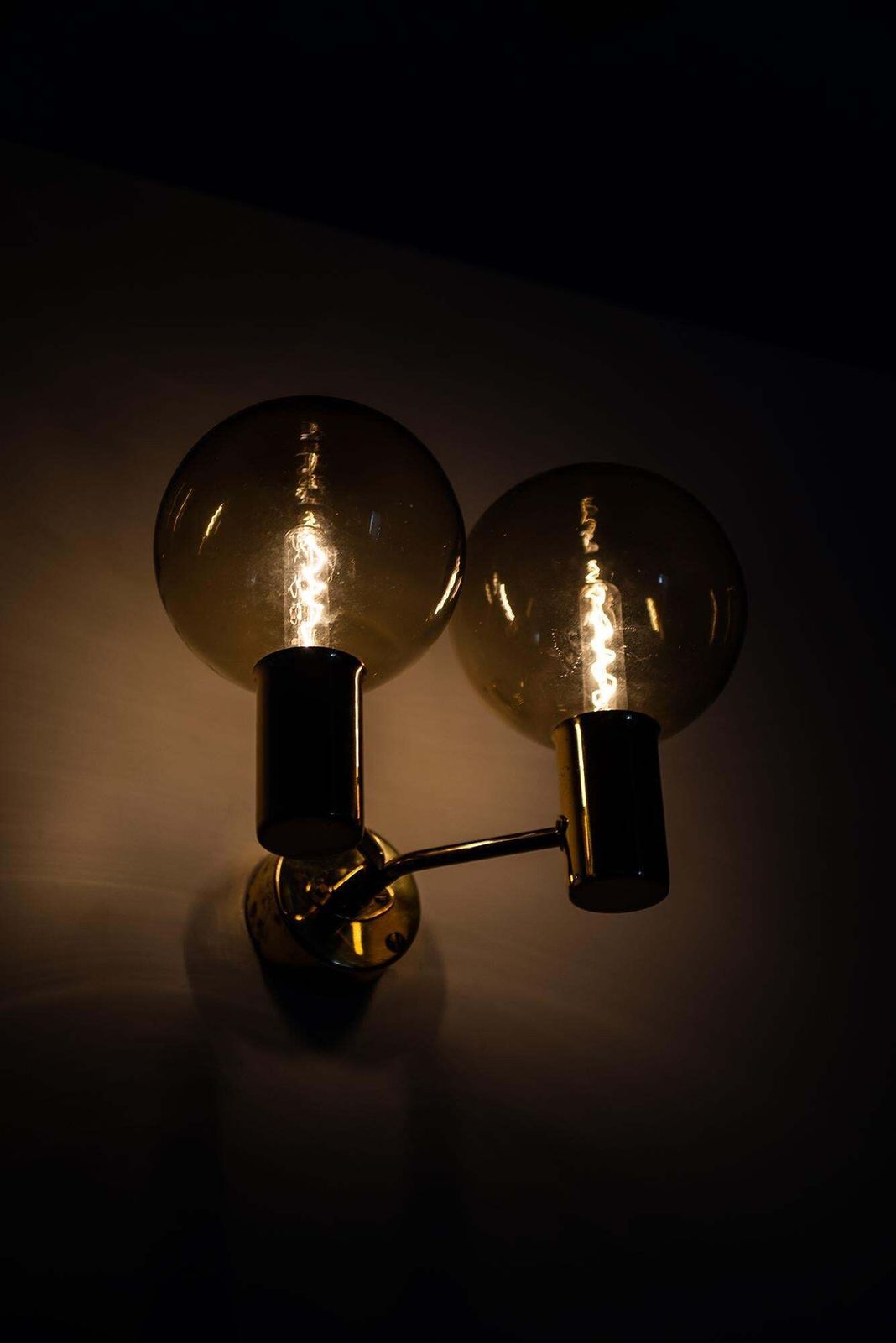 Hans Agne Jakobsson Wall Lamps Model V 149 In Brass And Glass photo 1274.0