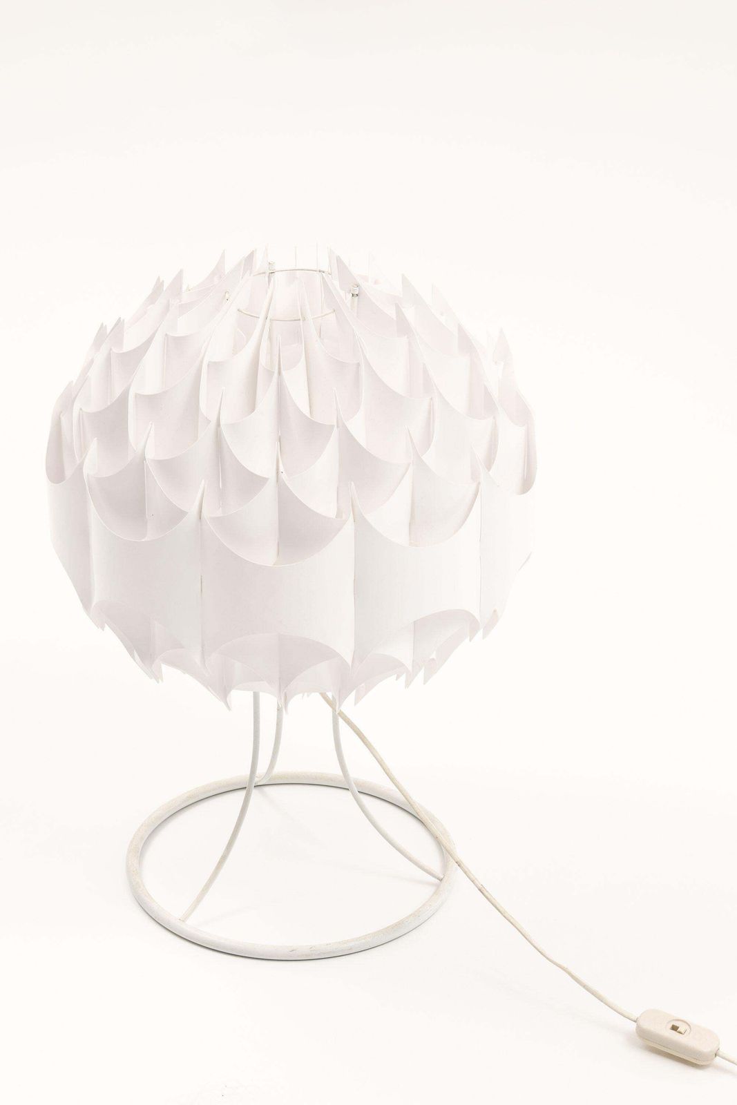 Pair Of Table Lamps In White Lacquered Metal By Milanda Havlova, 1970's photo furniture
