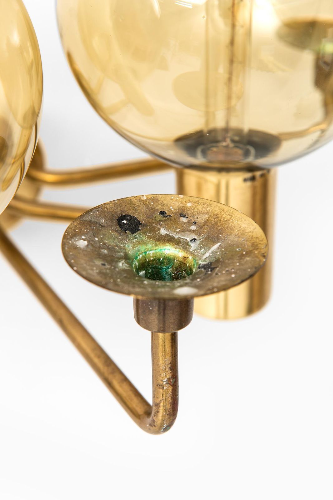 Hans Agne Jakobsson Wall Lamps Model V 149/2 In Brass And Glass photo for sale