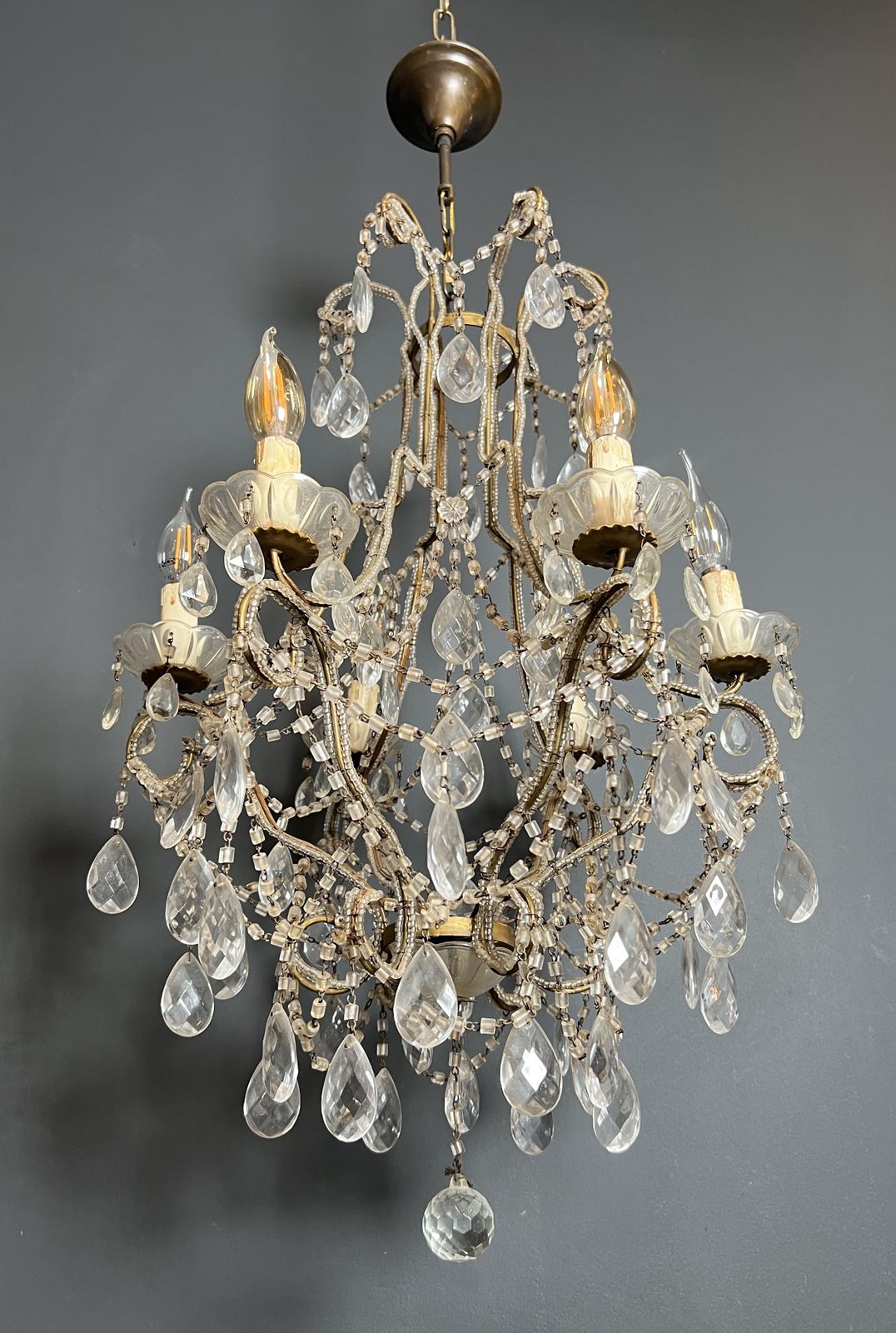 Lighting Italian Pearl And Crystal Chandelier photo