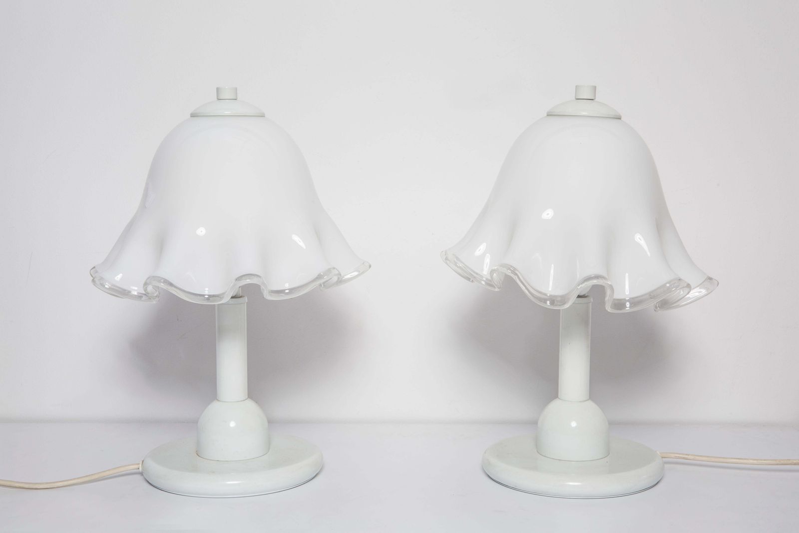 Set Of Two Hollywood Regency Table Lamps, White Flowers, Italy, 1960s photo buy