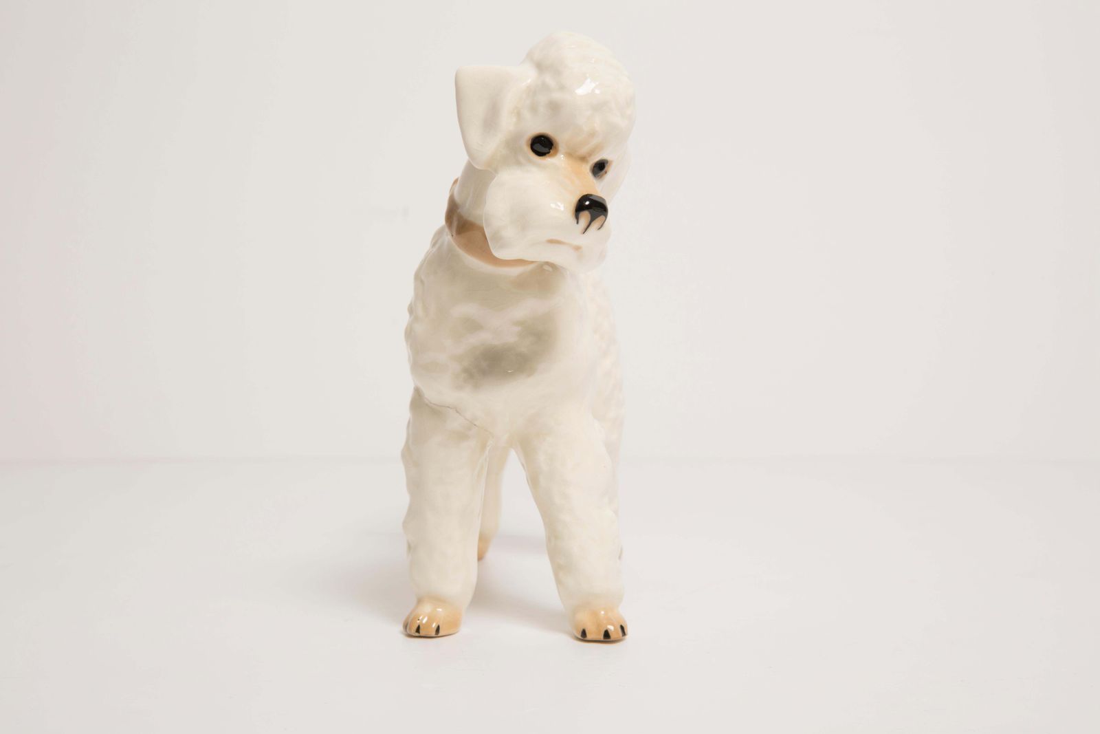 Mid Century Witte Poedel Sculptuur II, Italië, Jaren 1960 photo buy