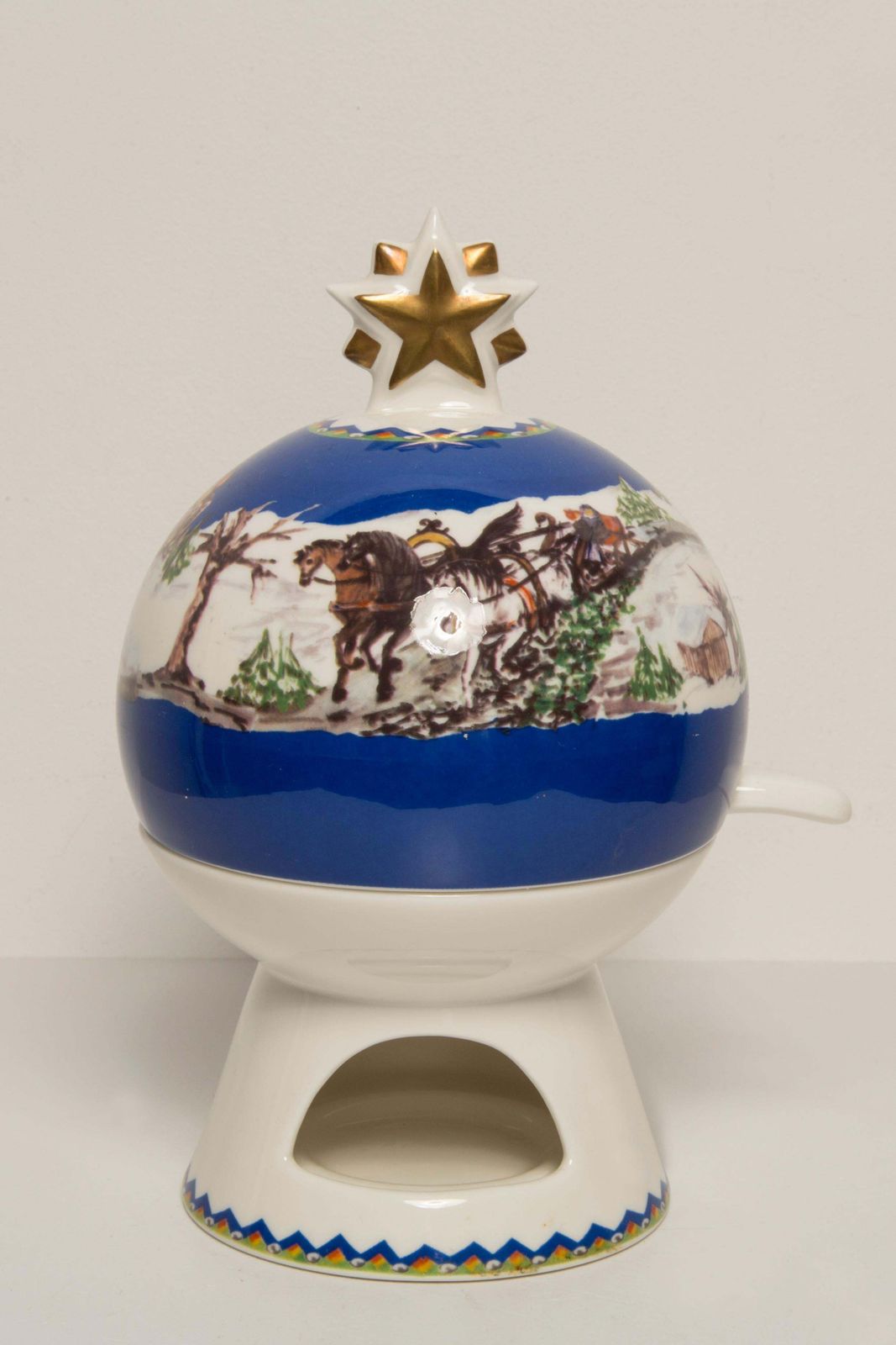 Villeroy & Boch Santa's Apple Baker Porcelain Winter Horses Apple Toaster photo Home Decor