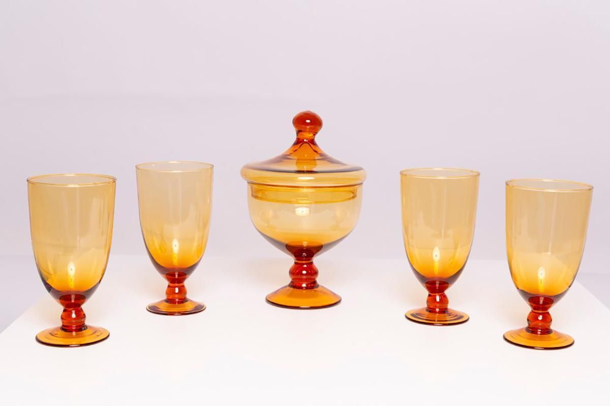Set Of Four Mid Century Glasses And Sugar Bowl, Murano, Europe, 1960s photo vinterior