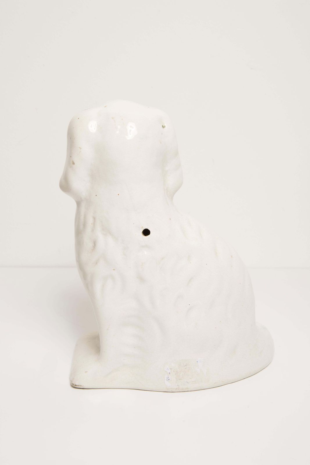 Mid Century White Spaniel Dog Sculpture Staffordshire England, 1960s photo vinterior