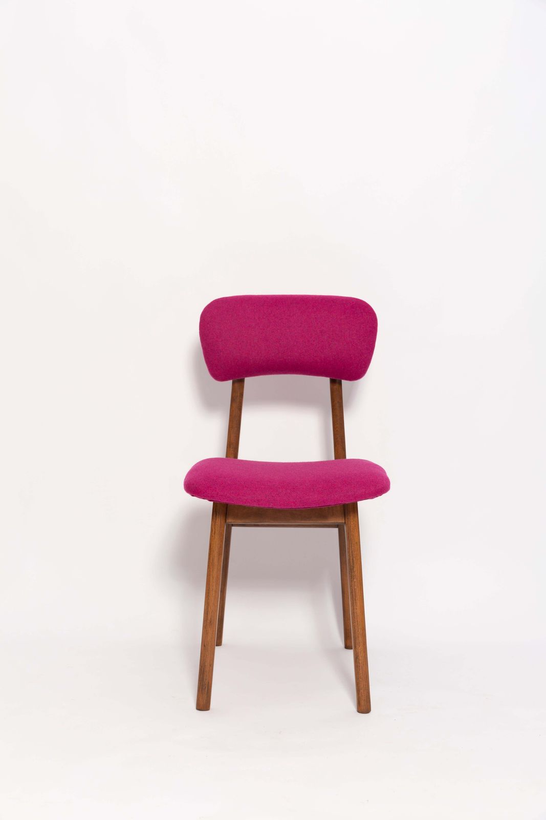 Mid Century Fuchsia Roze Wollen Stoel, Walnoothout, Rajmund Halas, Europa, Jaren 1960 photo furniture