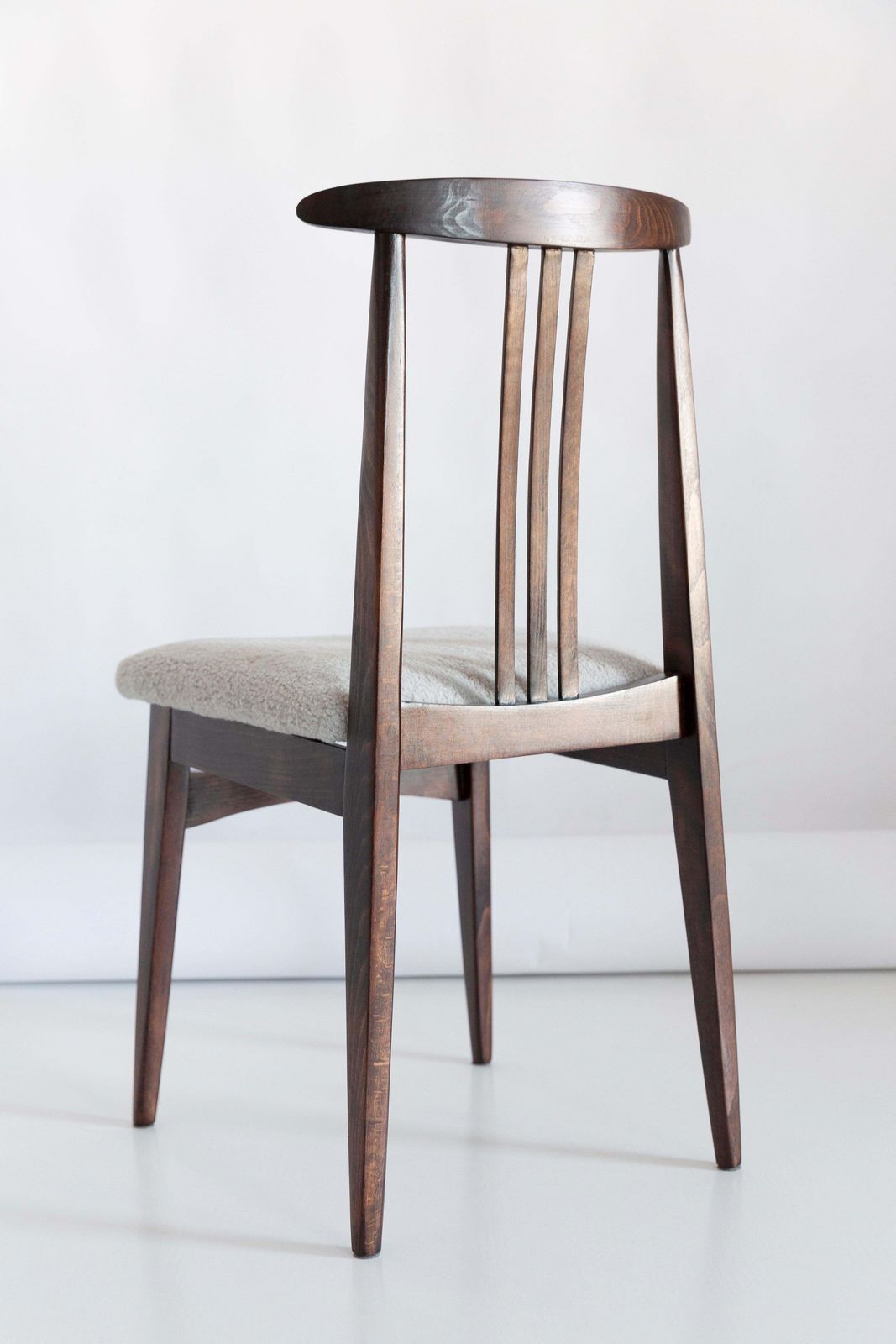 Mid Century Linnen Bouclé Fauteuil, Walnoot, Ontworpen Door M. Zielinski, Europa, Jaren 1960 photo 510.0