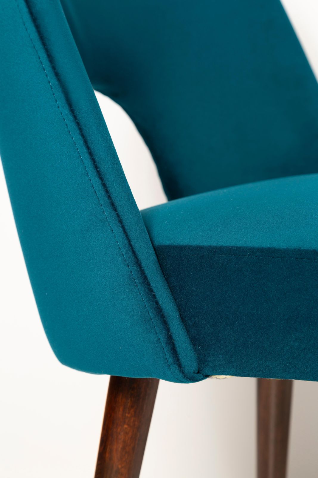 Mid Century Emerald Green Velvet 'Shell' Chair, Europe, 1960s photo Furniture