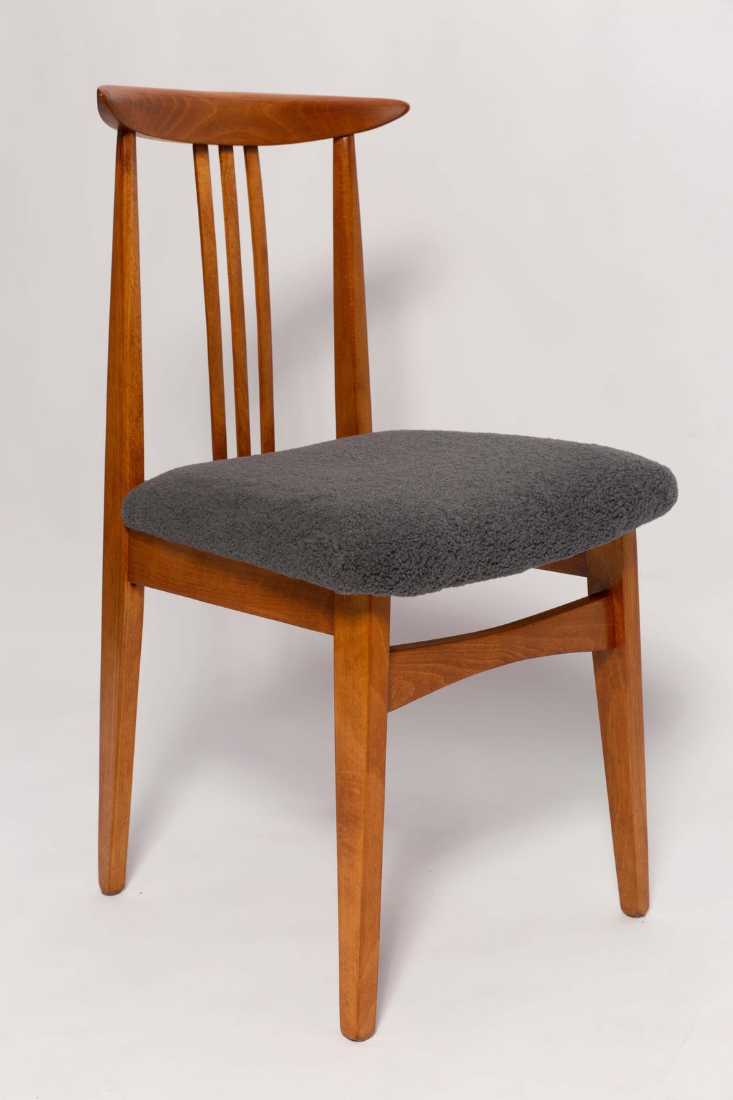 Mid Century Grafietgrijs Bouclé Fauteuil, Medium Hout, M. Zielinski, Europa, 1960 photo furniture