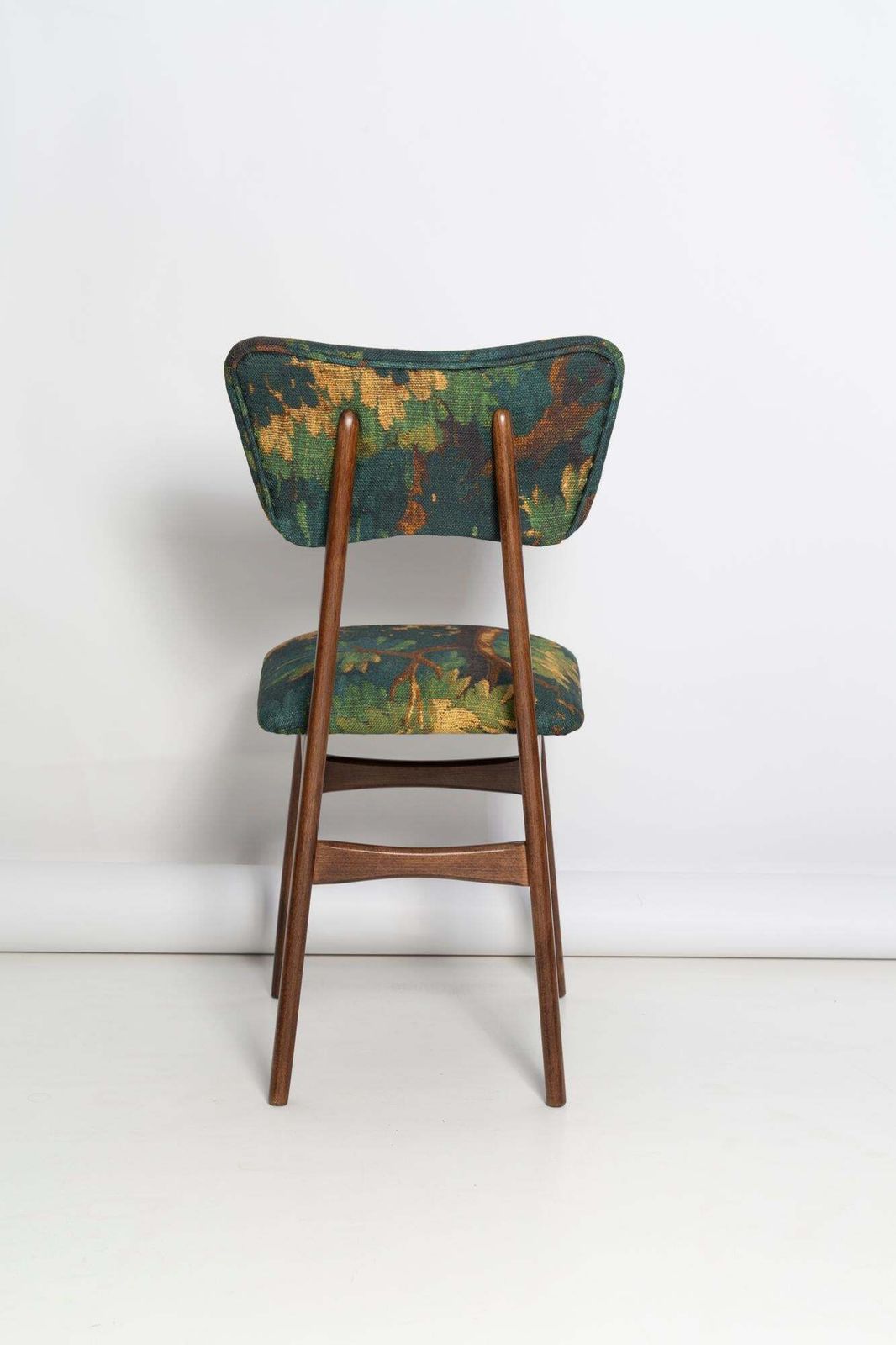 photo buy Mid Century Butterfly Chair, Linen Schwarzwald Dedar, Donker Hout, Europa, Jaren 1960
