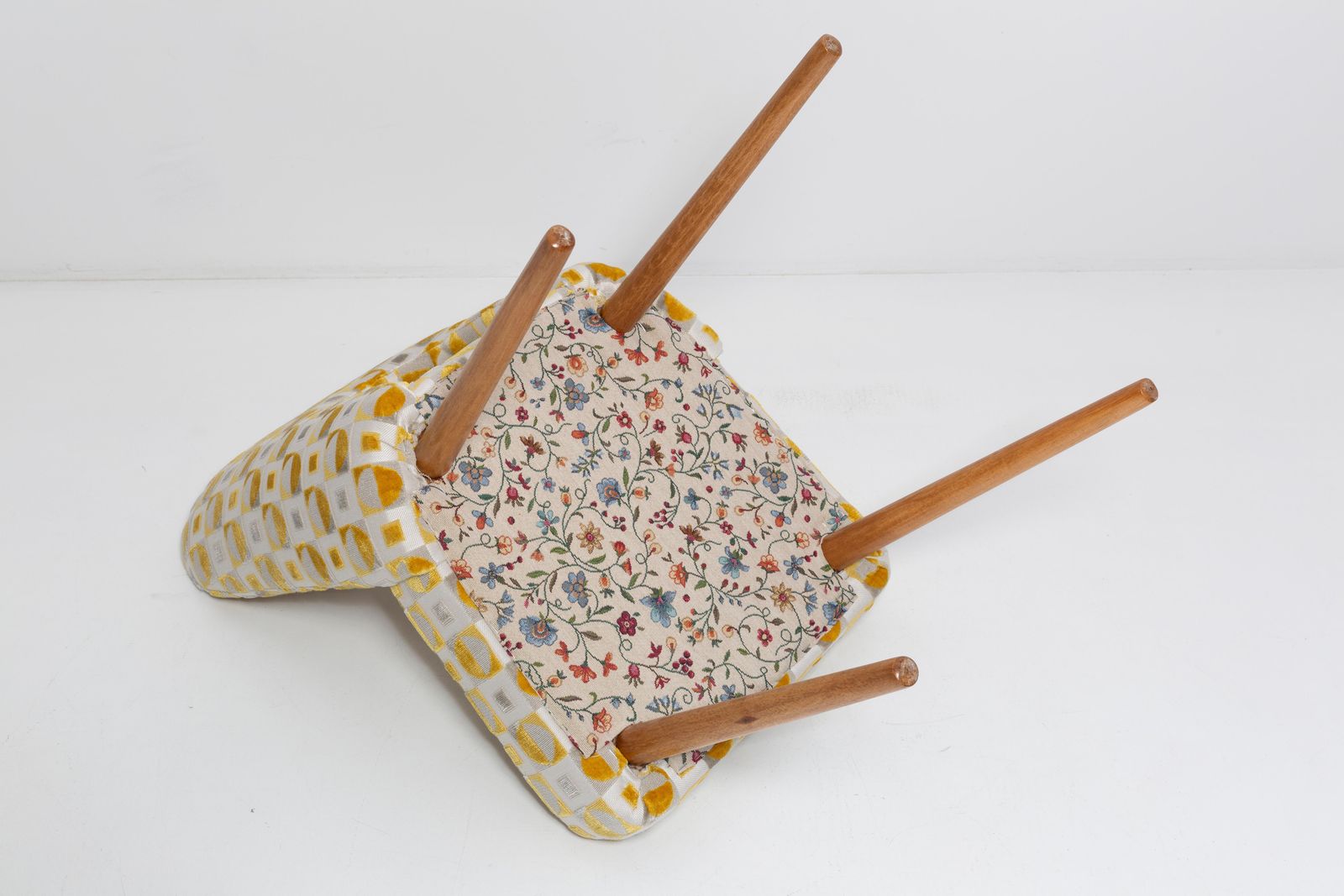 photo vinterior Mid Century Yellow Mustard 'Shell' Chair, 1960s