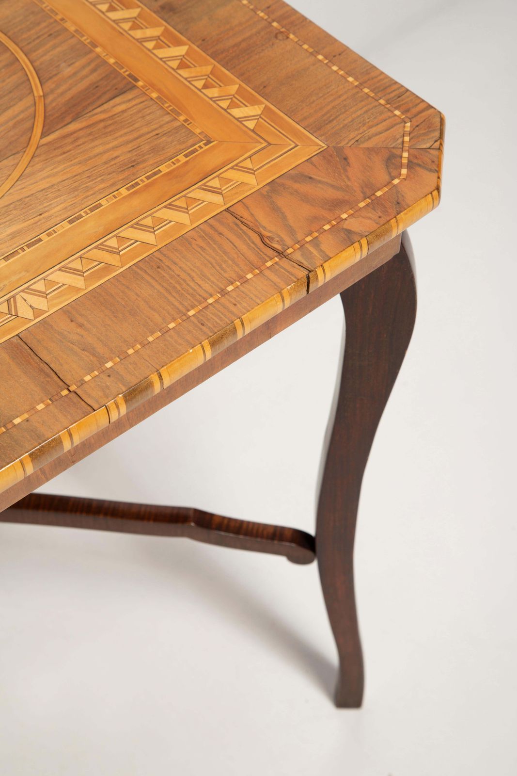 Mid Century Modern Coffee Table, Vintage, Art Deco, Star Marquetry, 1960s photo vinterior
