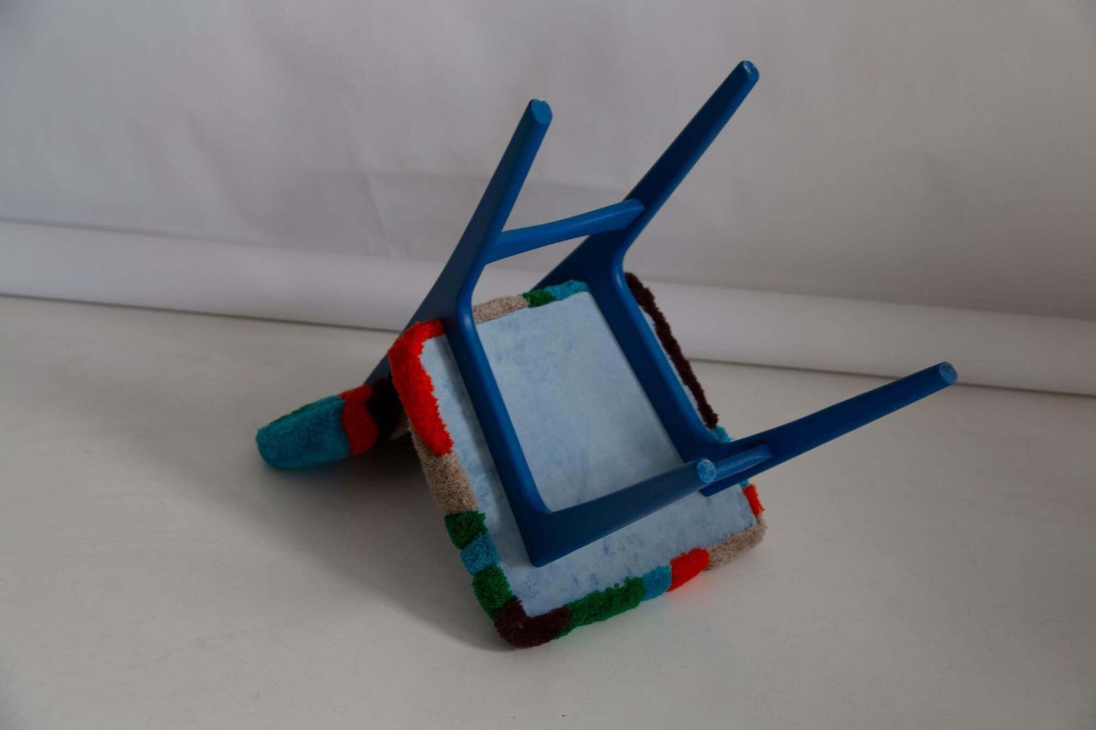 photo for sale Mid Century Butterfly Chair, Hand Tufting Blue Green Orange Wool, Europe, 1960s