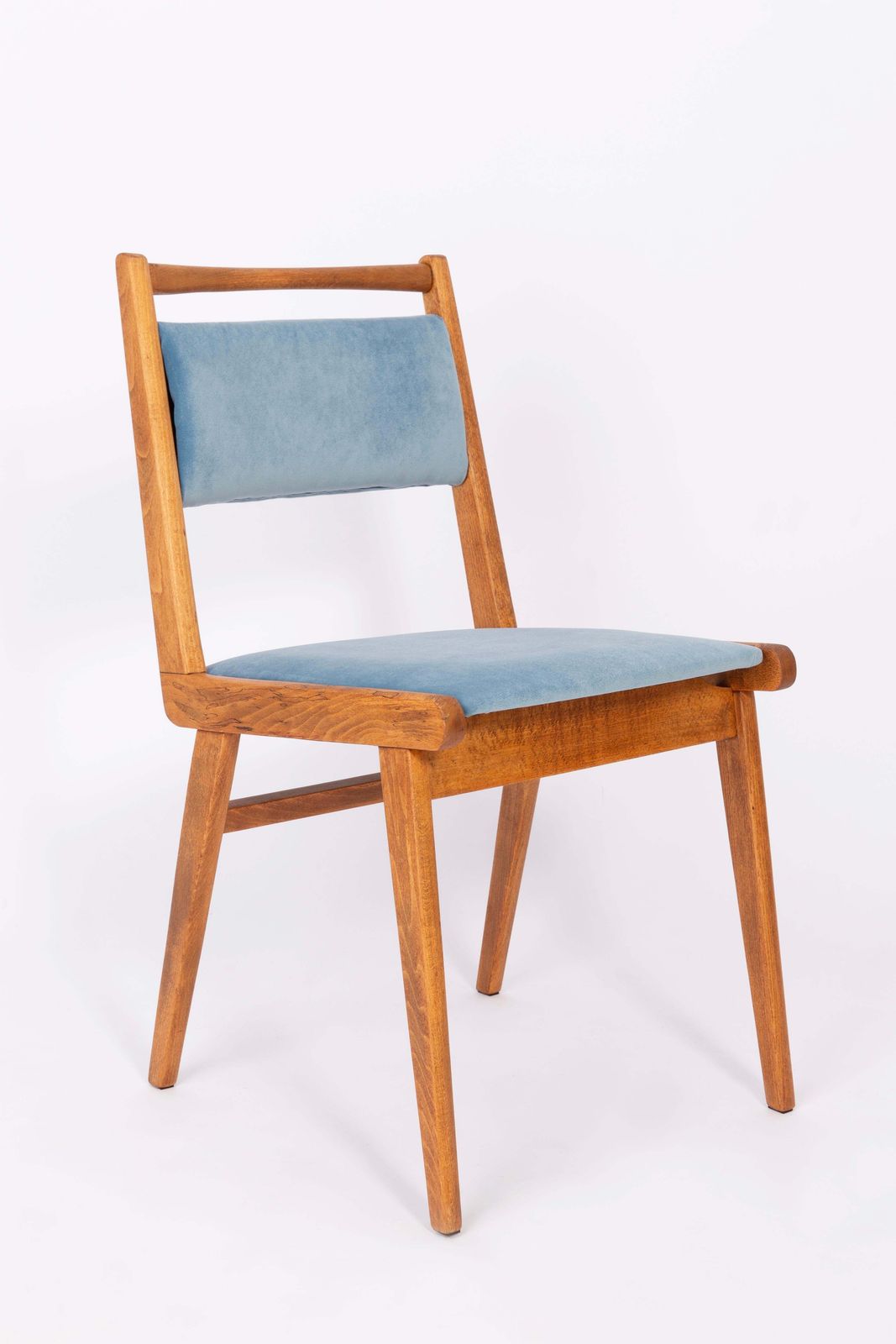 Set Van Vier 20e Eeuwse Stoelen Met Blauwe Velours Bekleding, Polen, Jaren 1960 photo Meubels