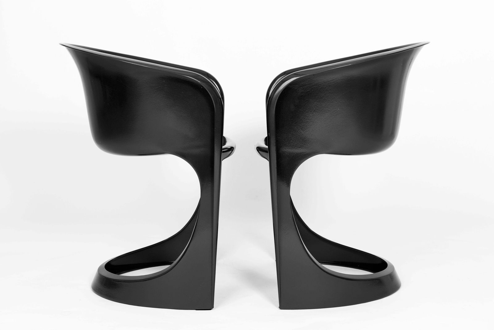 Set Of Four Black Glossy Cado Chairs, Steen østergaard, 1974 photo Furniture