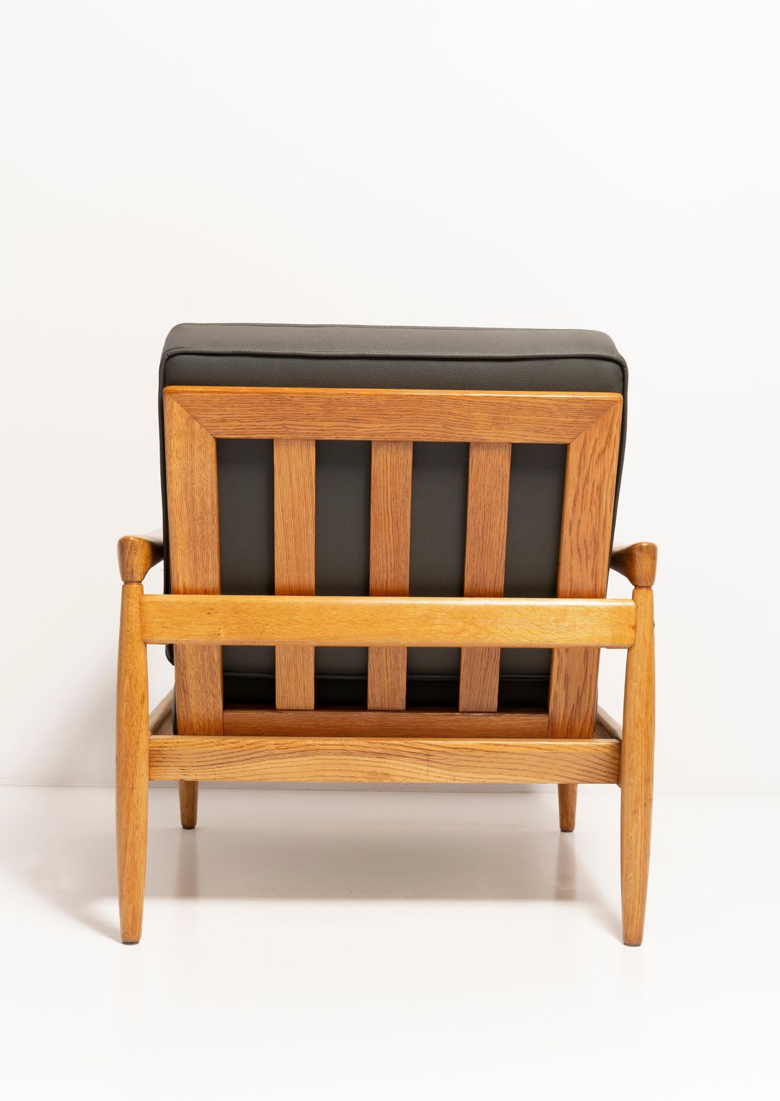 photo vintage Set Van 2 Scandinavische Fauteuils In Eiken "Kolding" Van Erik Wörts, Jaren 1960