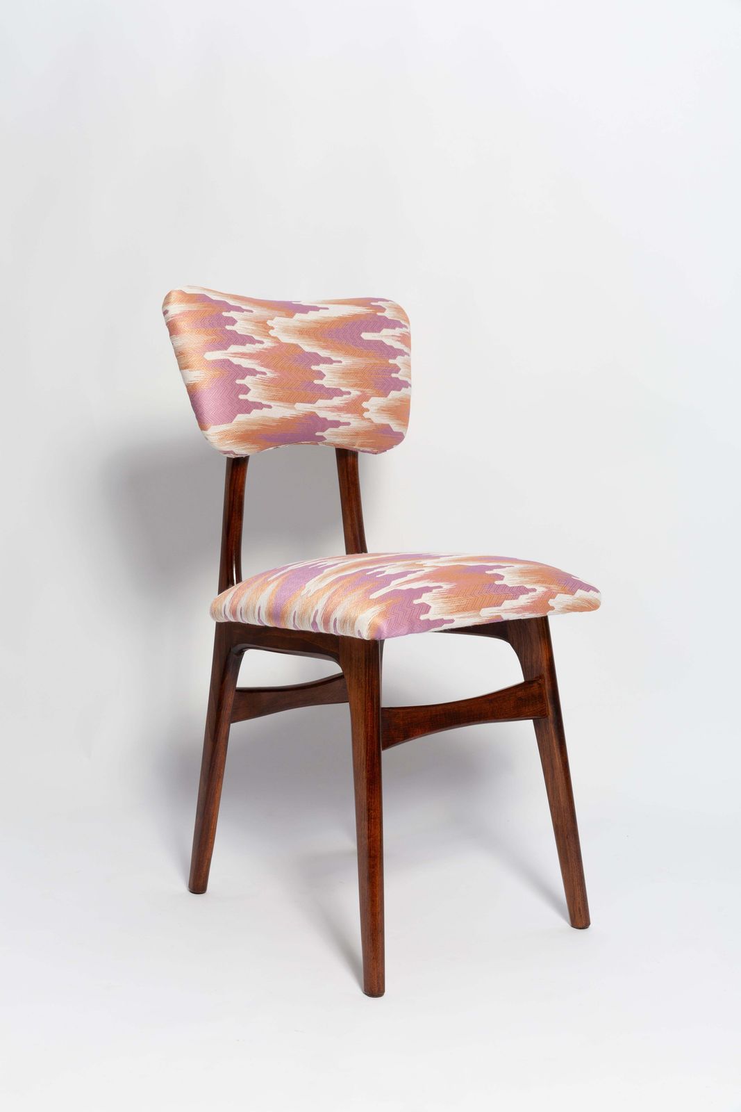 Acht Mid Century Vlinterstoelen, Fandango Jacquard, Donker Hout, Europa, Jaren 1960 photo furniture